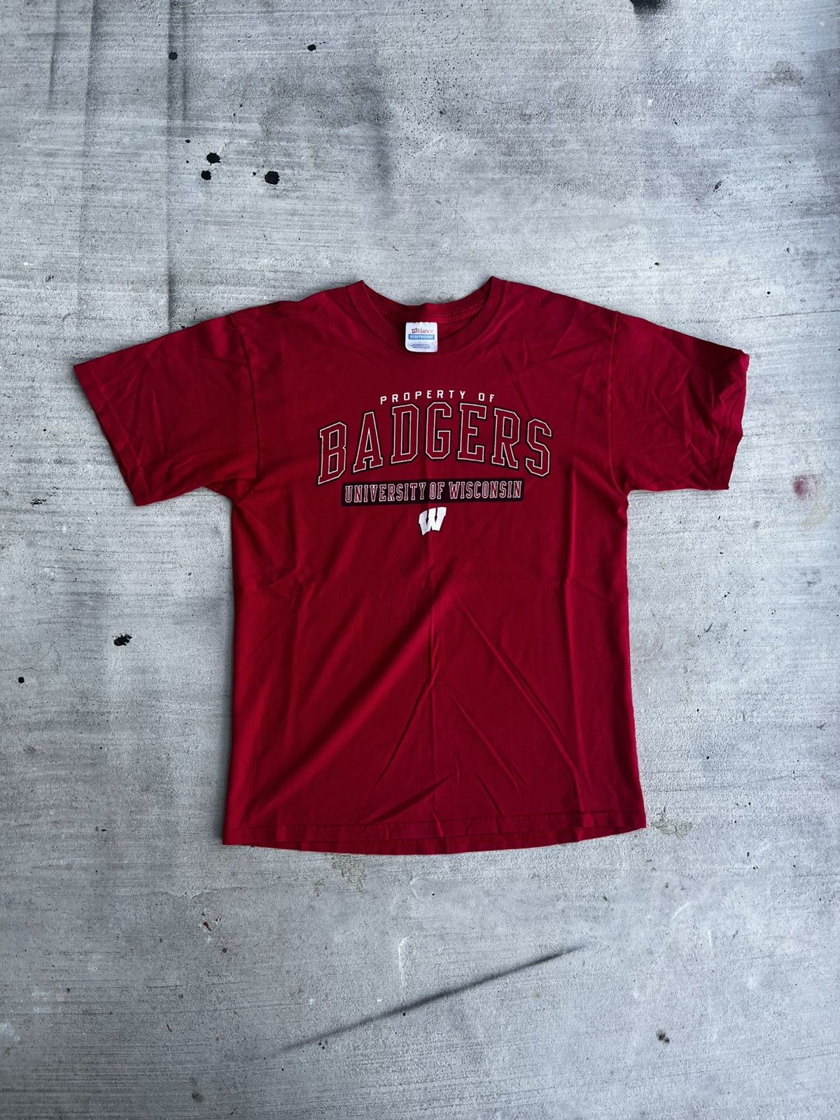 Vintage Vintage University of Wisconsin “Property of Badgers” Tee Size US M / EU 48-50 / 2 - 1 Thumbnail