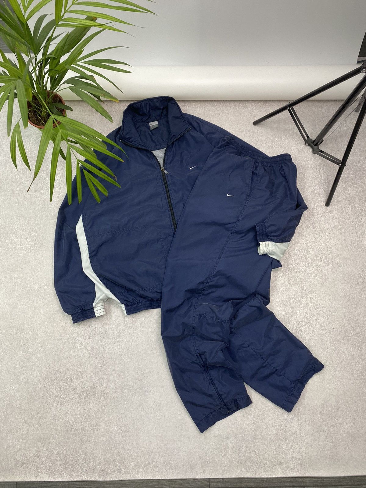 image of Nike Y2K Nylon Track Suit in Dark Blue, Men's (Size 36)