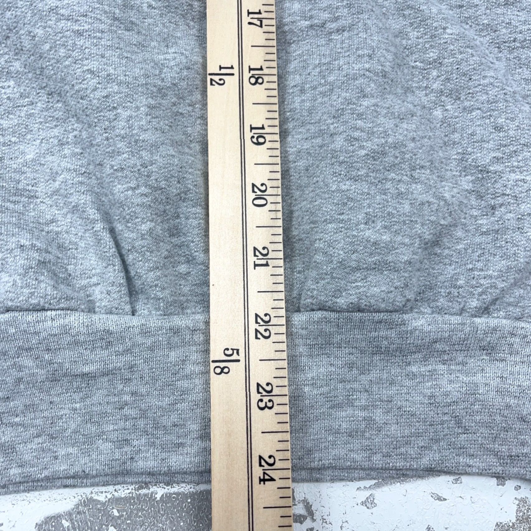 Disney VINTAGE Disney Sweatshirt Men S Gray Crewneck Mickey Logo 80s 90s USA TV Cartoon Chicago Size US S / EU 44-46 / 1 - 7 Thumbnail