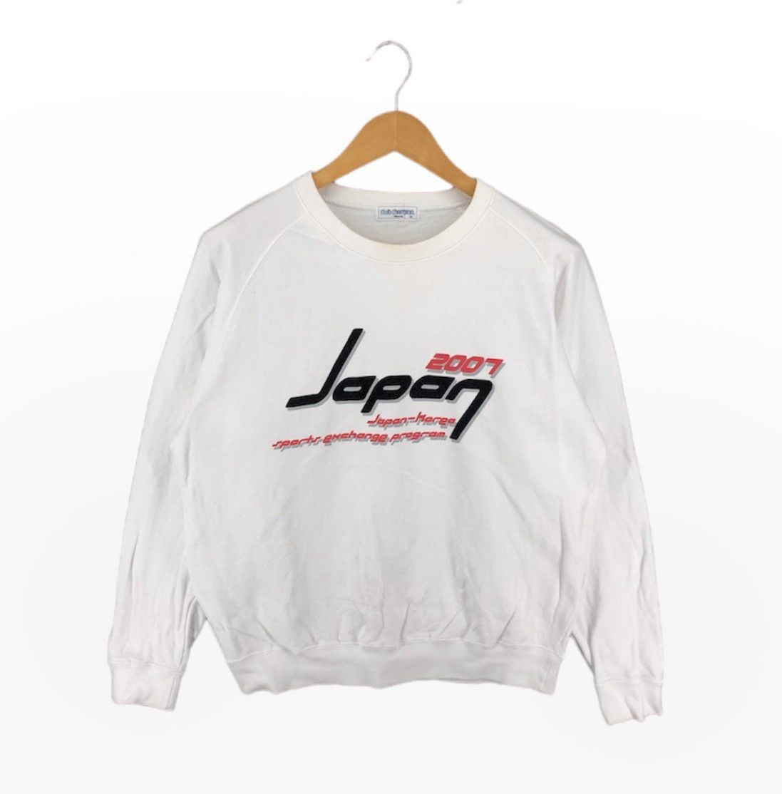 image of 2007 Japan Korea Sports By Mizuno Sweatshirt 1761-66 in White, Men's (Size Medium)