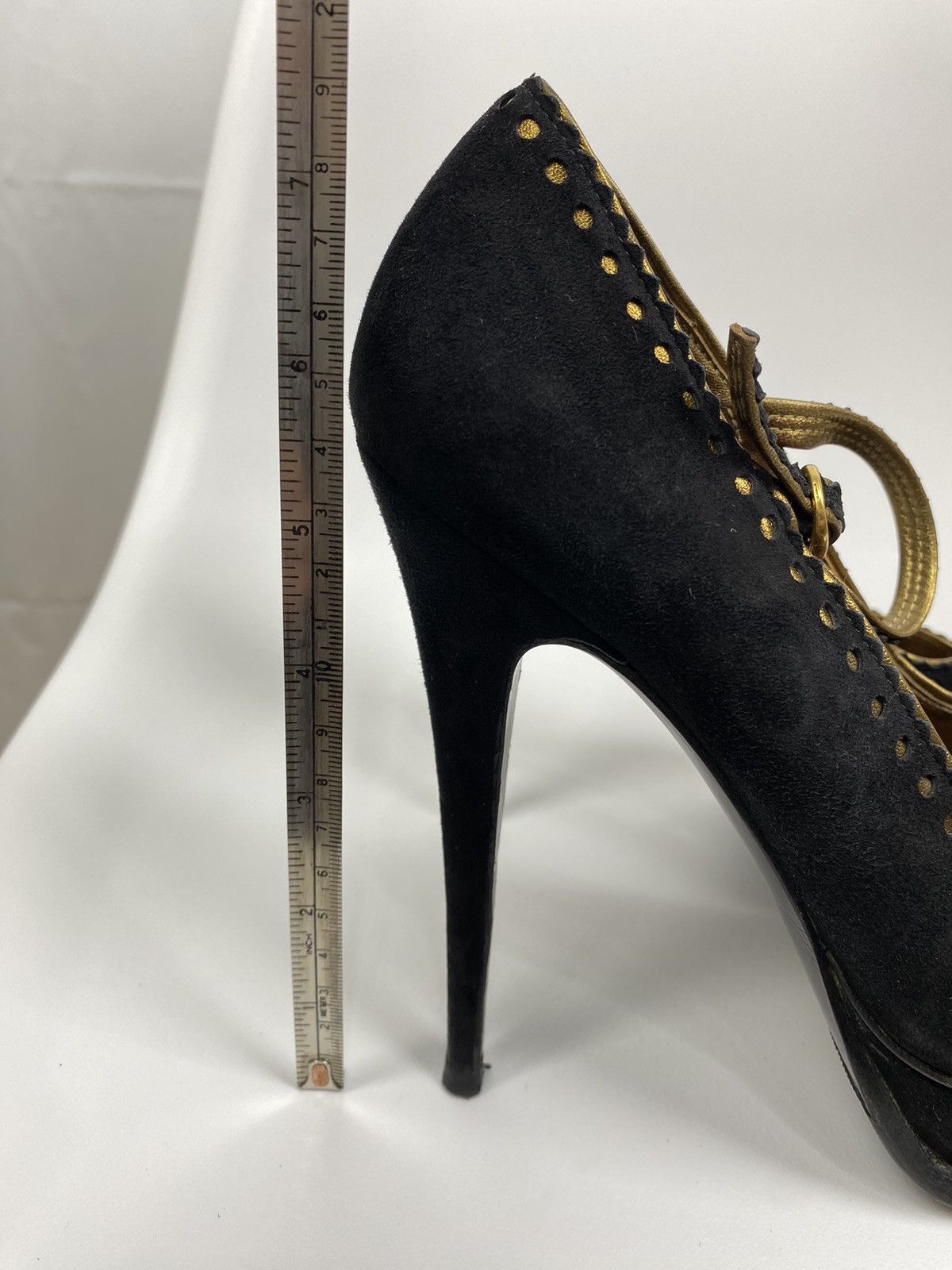 Yves Saint Laurent Yves Saint Laurent Suede Platform Heels size 39 Size US 8 / IT 38 - 12 Thumbnail