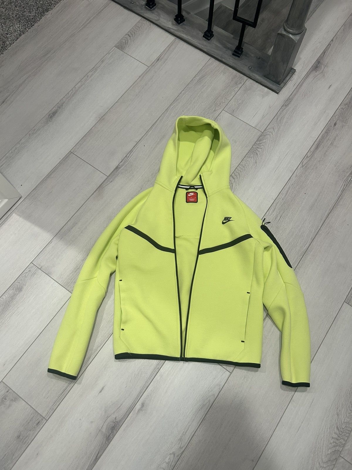 Nike Nike Tech Fleece Size US S / EU 44-46 / 1 - 2 Thumbnail