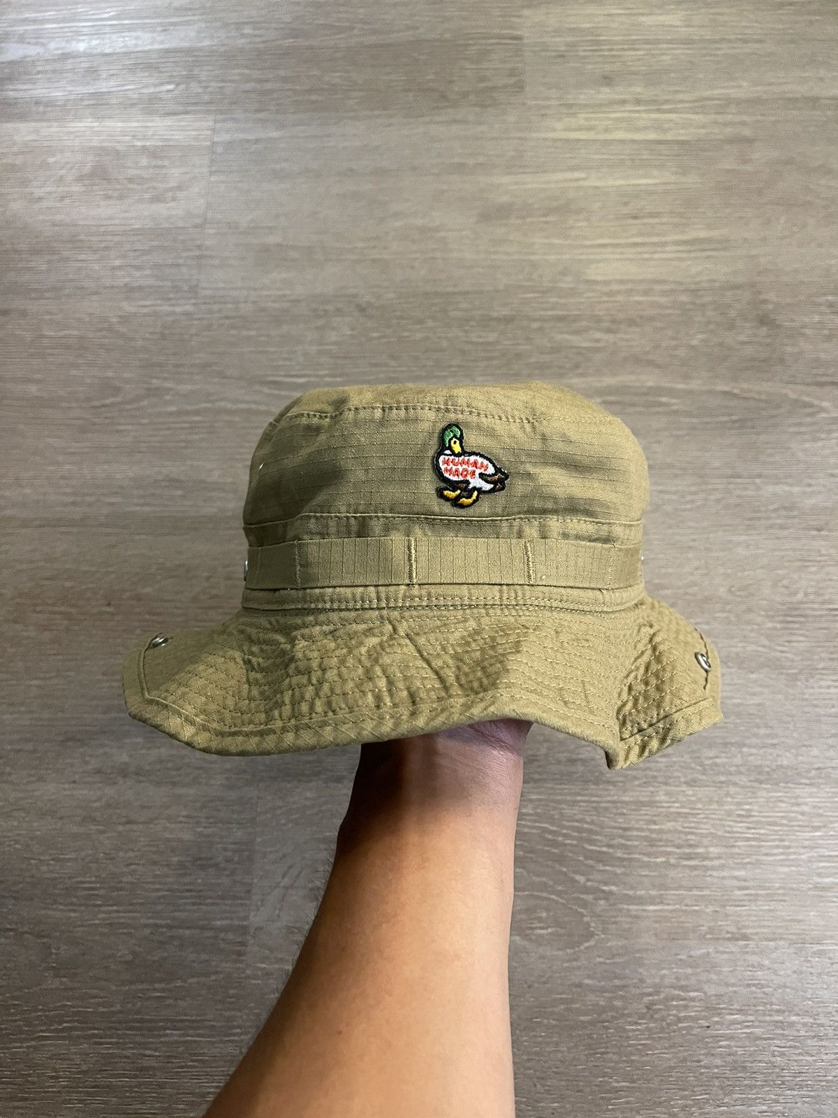M HUMAN MADE KAWS MADE CAMO BUCKET HAT