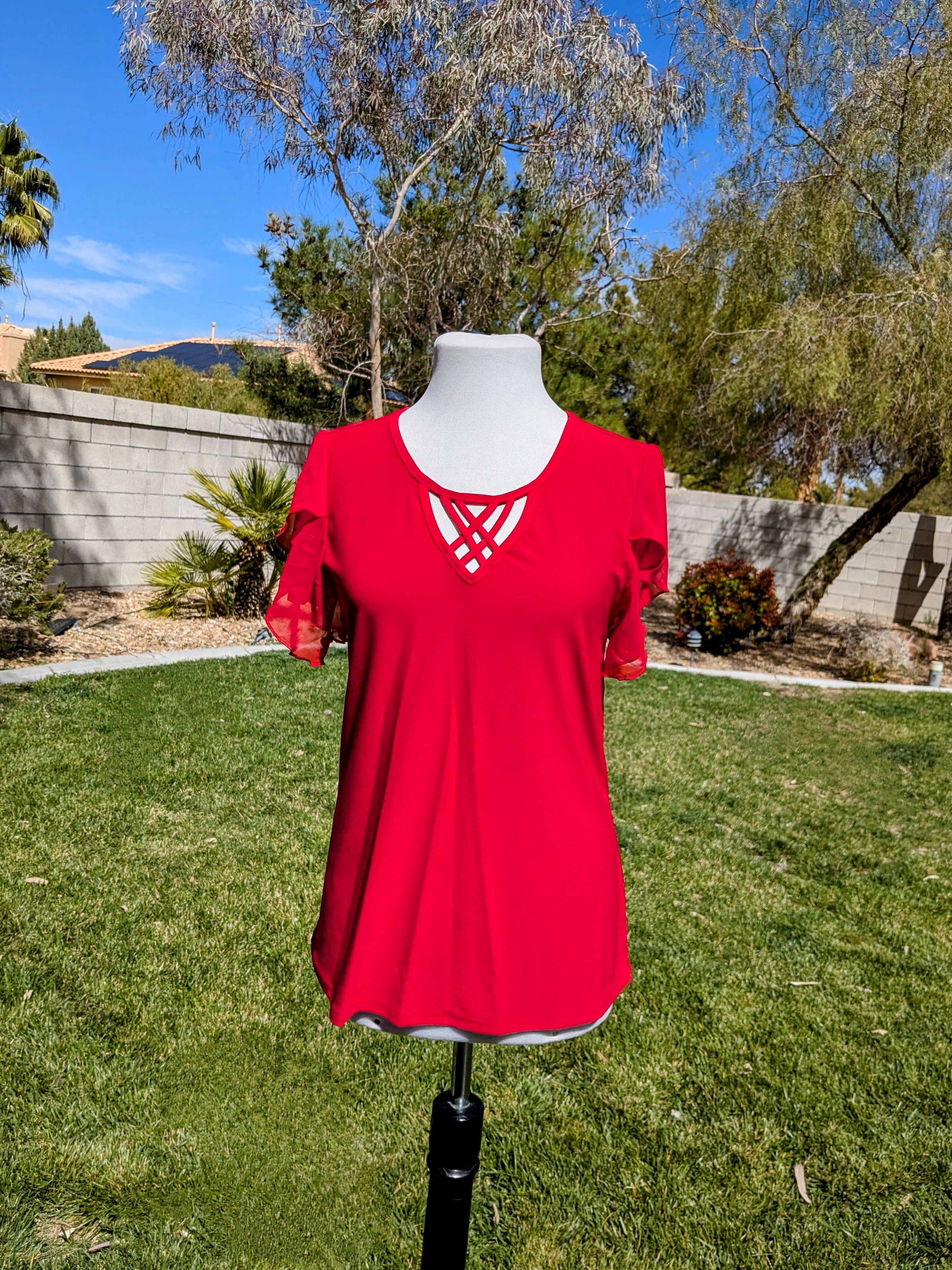 Designer Adele&May Lattice Cutout Cherry Sheer Sleeve Pullover Top Size M / US 6-8 / IT 42-44 - 1 Thumbnail