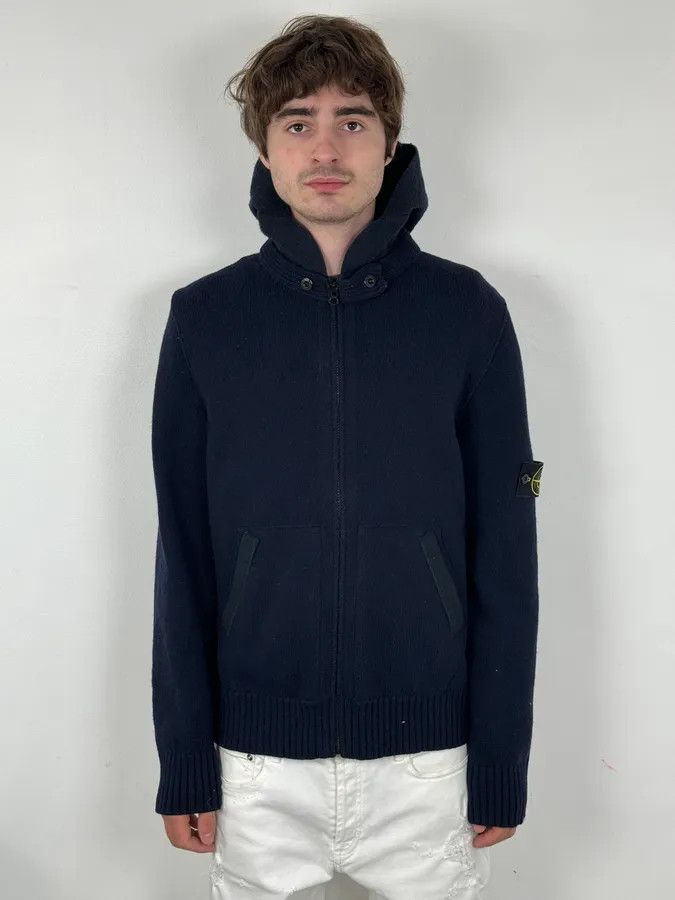 Stone Island 2000s Stone Island Navy Hooded Zip-Up Sweater Size US M / EU 48-50 / 2 - 2 Thumbnail
