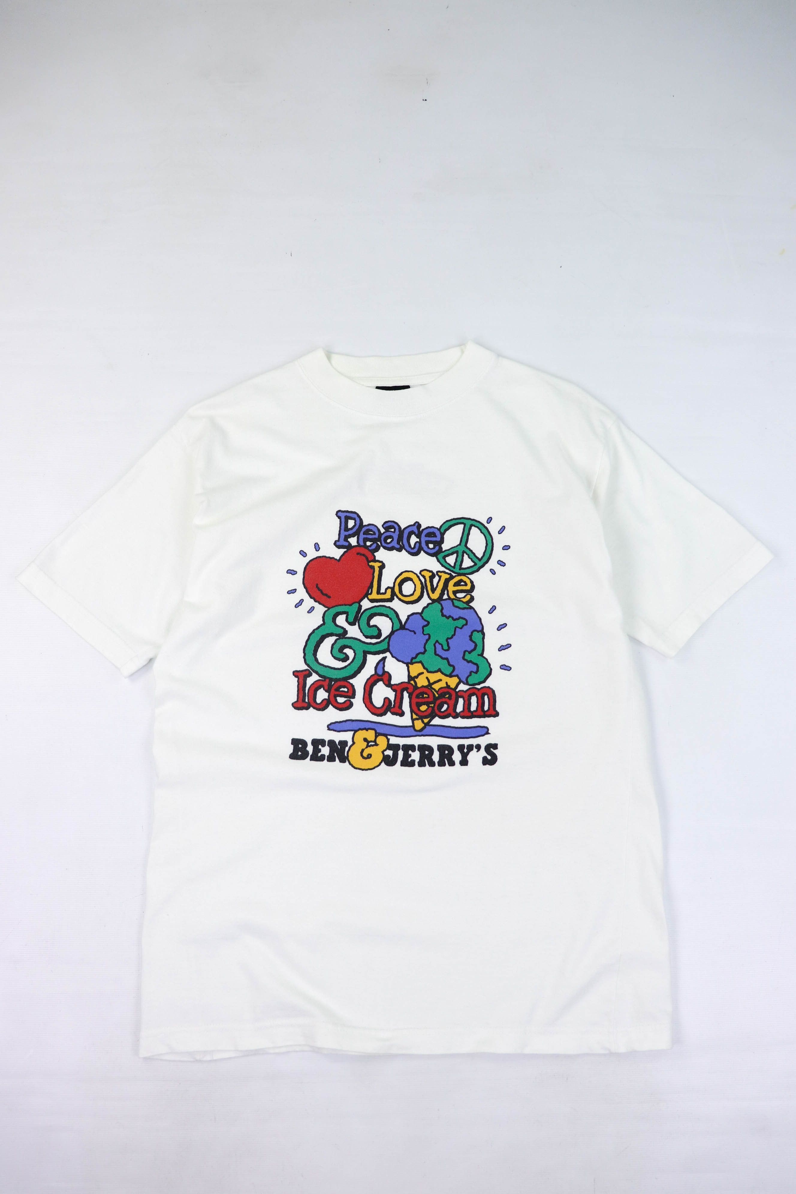 Vintage Vintage Ben & Jerry's USA Made Peace Love Ice Cream T-shirt Size US M / EU 48-50 / 2 - 1 Thumbnail
