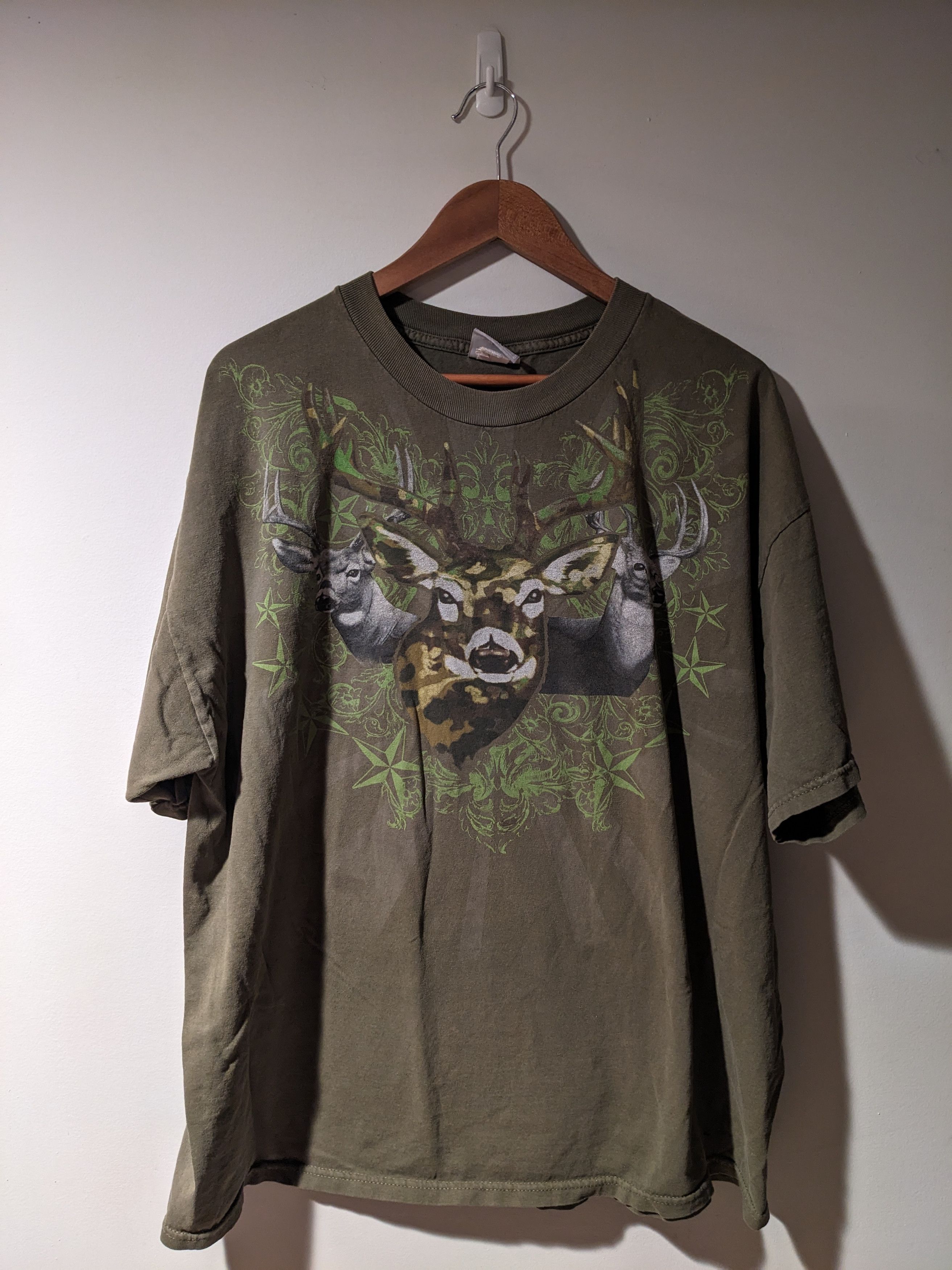 Vintage Vintage 90s Deer Animal Nature Wildlife XX-Large T-Shirt Size US XXL / EU 58 / 5 - 1 Thumbnail