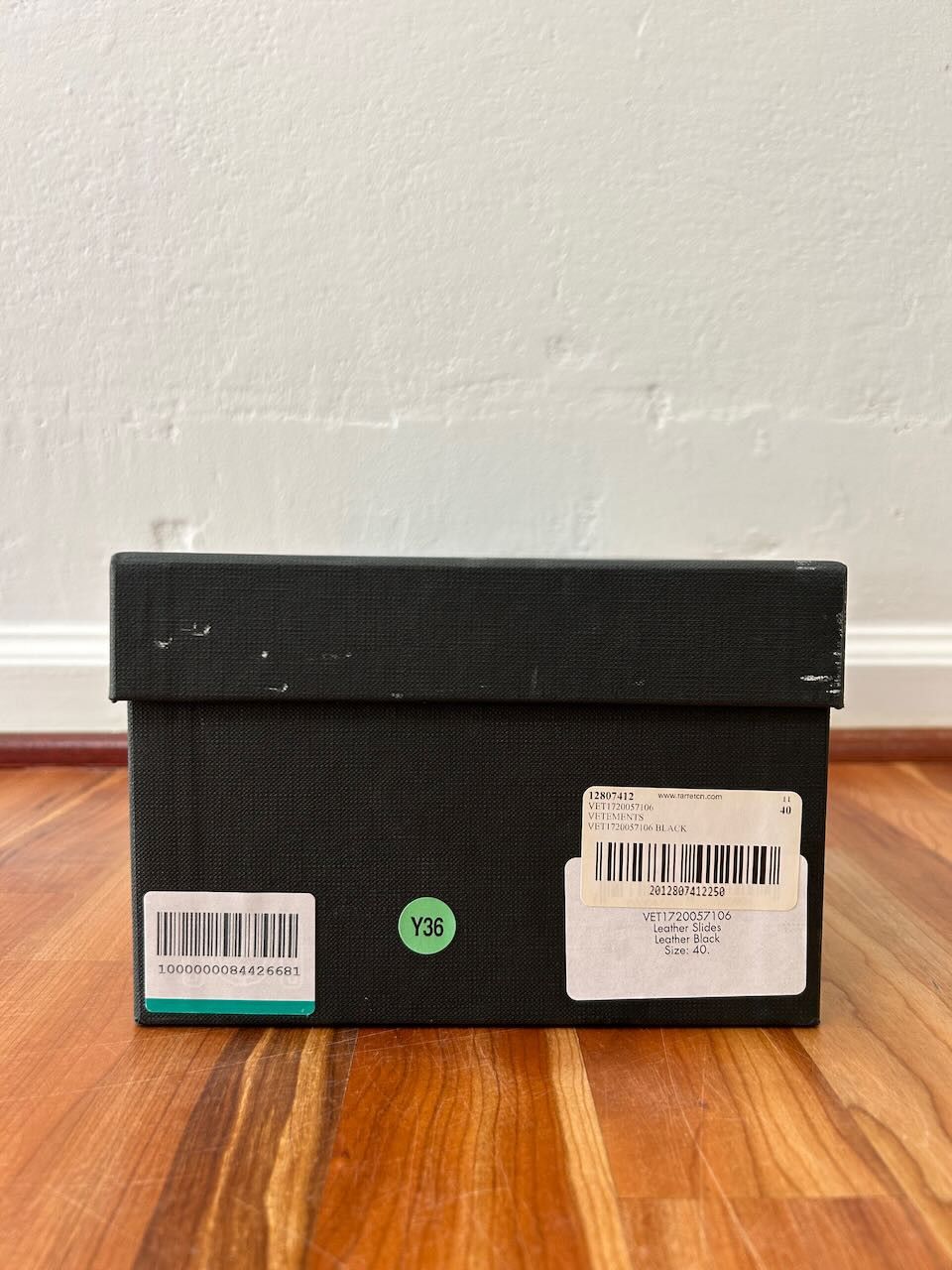 Vetements VETEMENTS Black Leather Slides Size US 7 / EU 40 - 6 Thumbnail