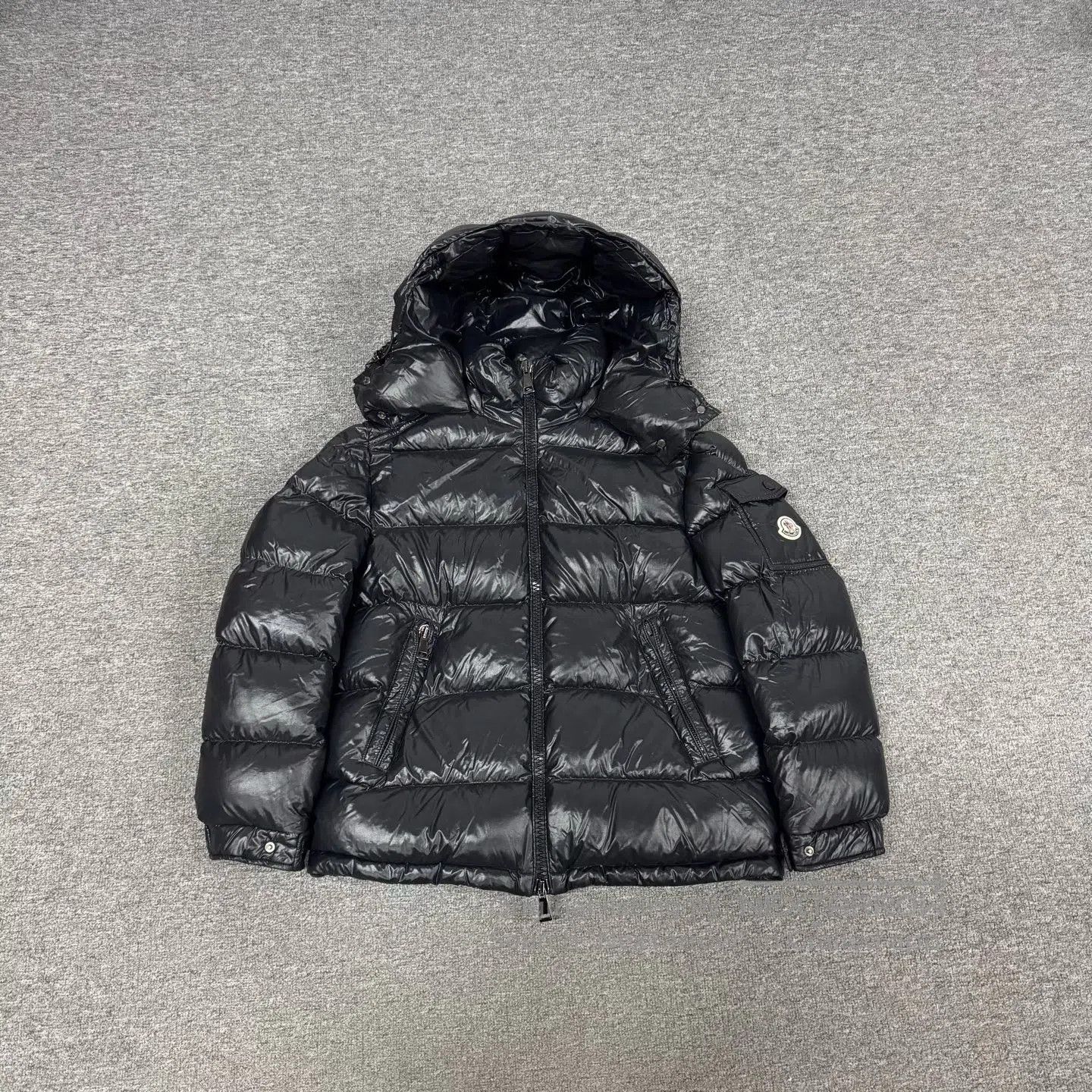 Moncler Moncler Sleeve-embroidered down jacket| Size XS / US 0-2 / IT 36-38 - 1 Thumbnail
