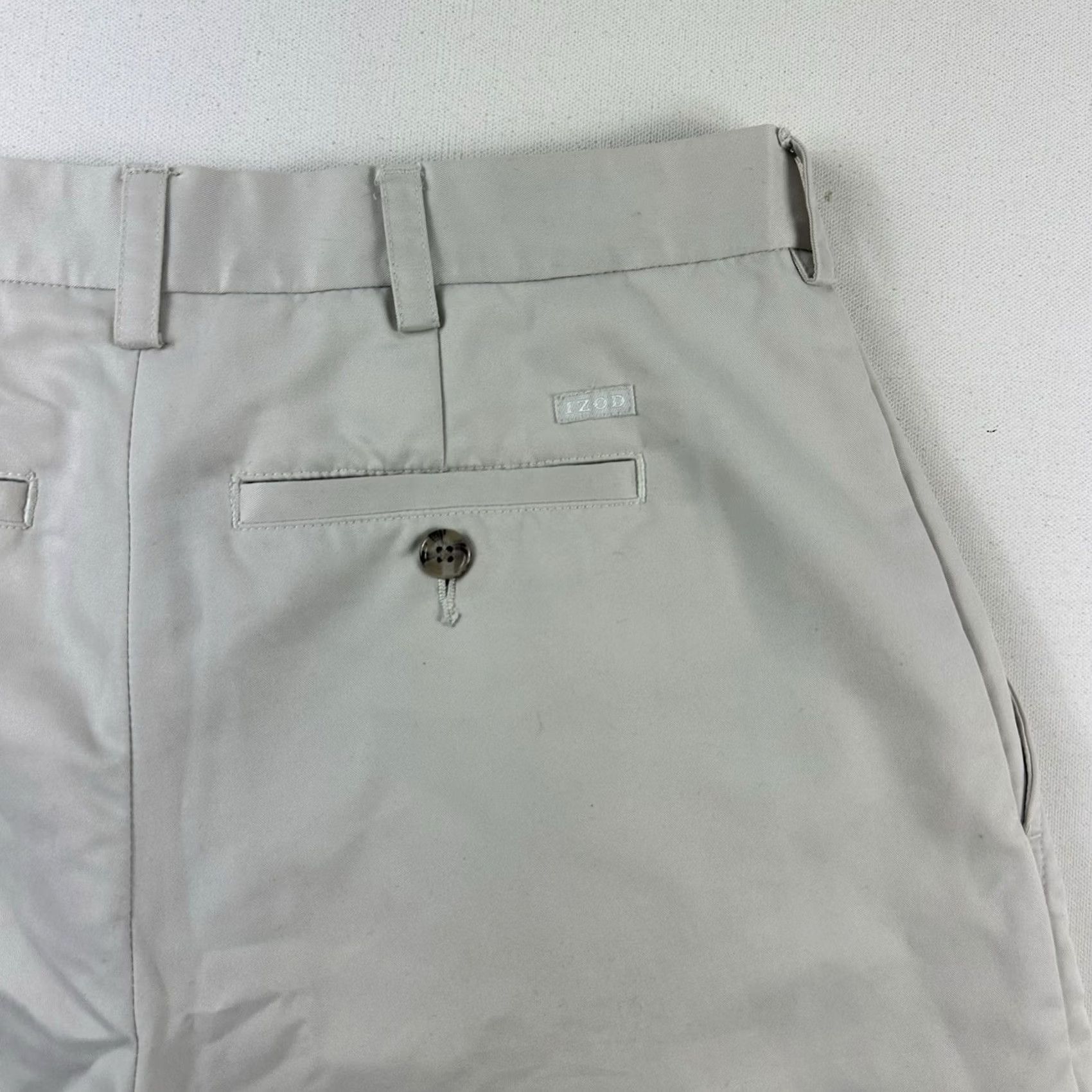 Izod Izod Chino Shorts Mens 34 Beige Pleated Gold Casual Size US 34 / EU 50 - 4 Thumbnail