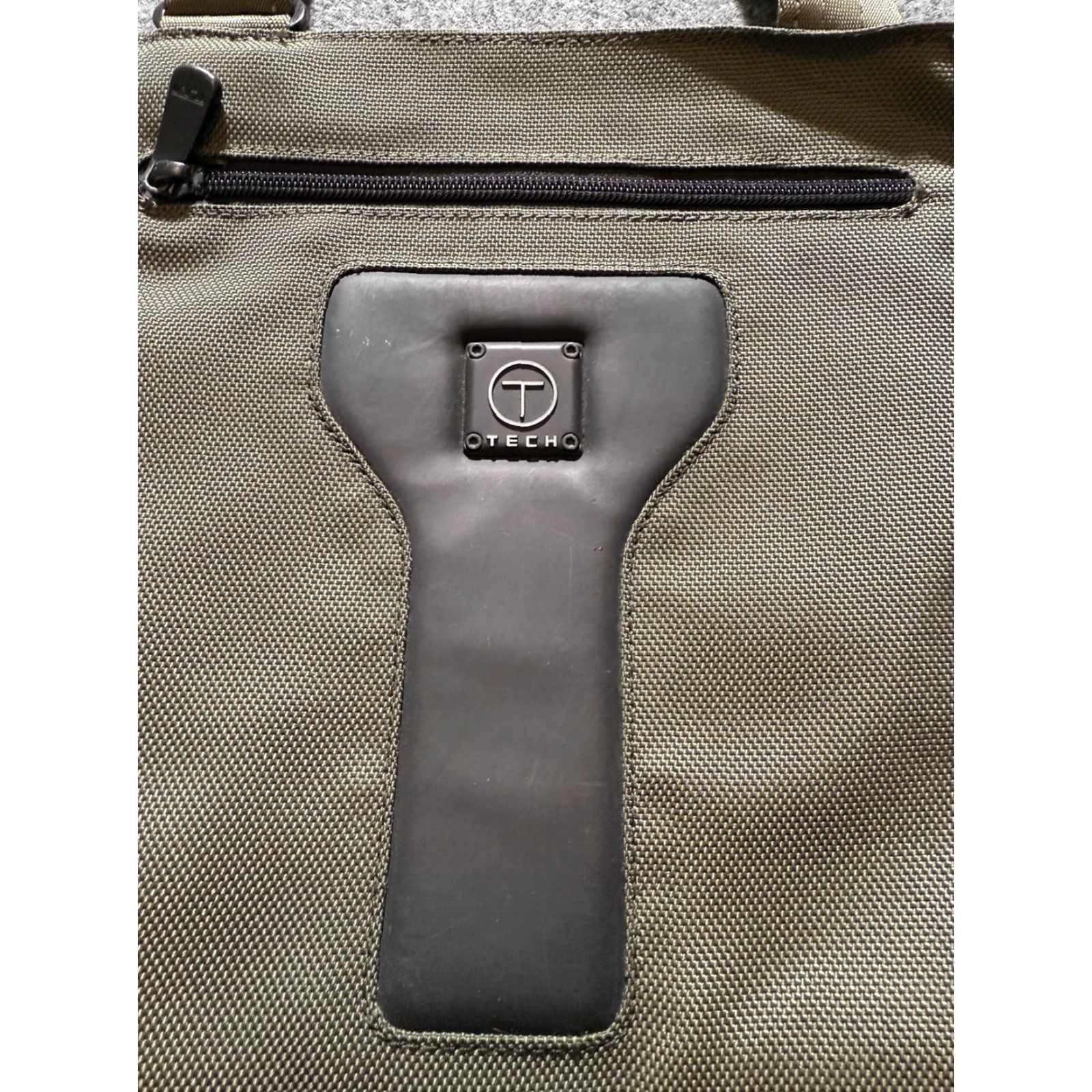 Tumi Tumi Tech Messenger Bag Crossbody Olive Green Red Interior Canvas Nylon Small Green Mens Messenger Bag Accessories Size ONE SIZE - 4 Thumbnail