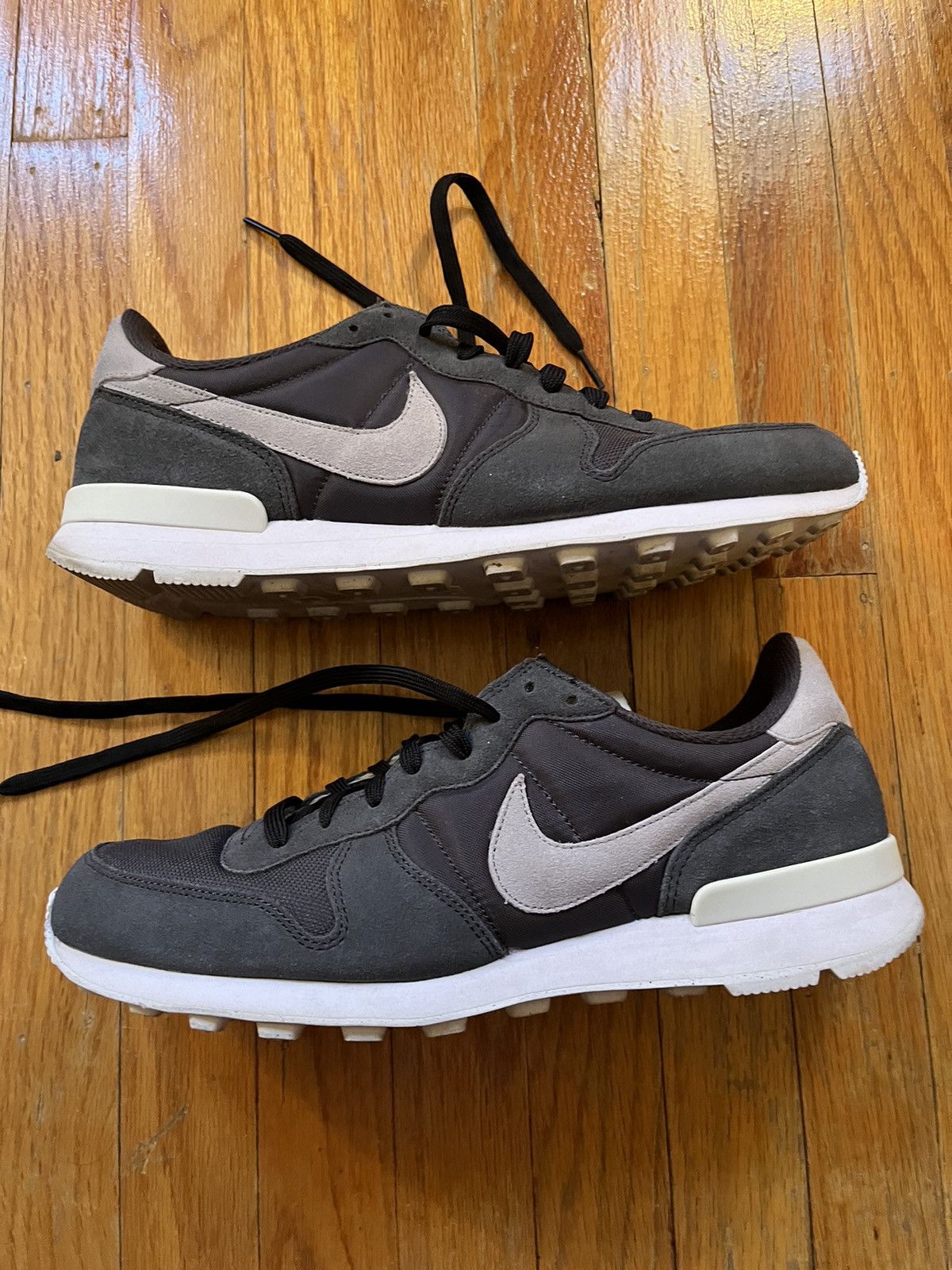 Nike Nike Runner Shoes Size US 10 / EU 43 - 1 Thumbnail