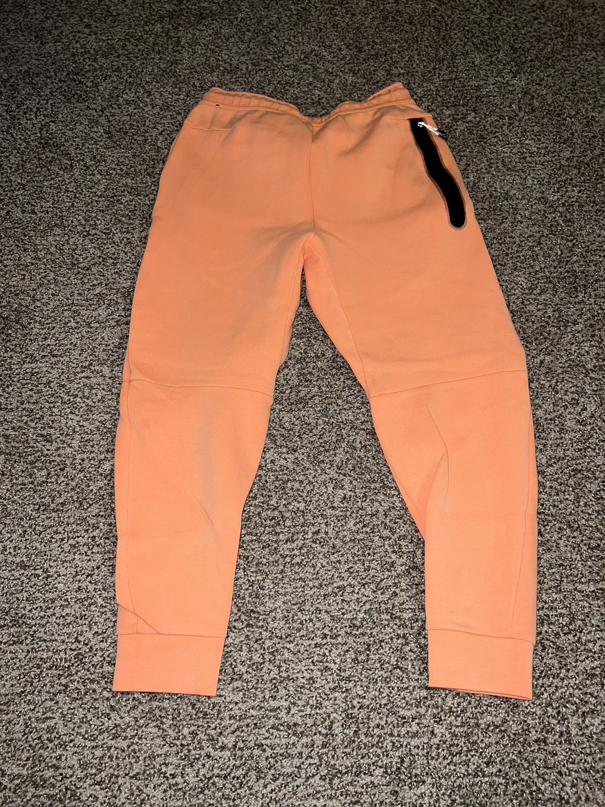 Nike Nike Tech Fleece Bright Peach Size Medium Size US 34 / EU 50 - 3 Thumbnail
