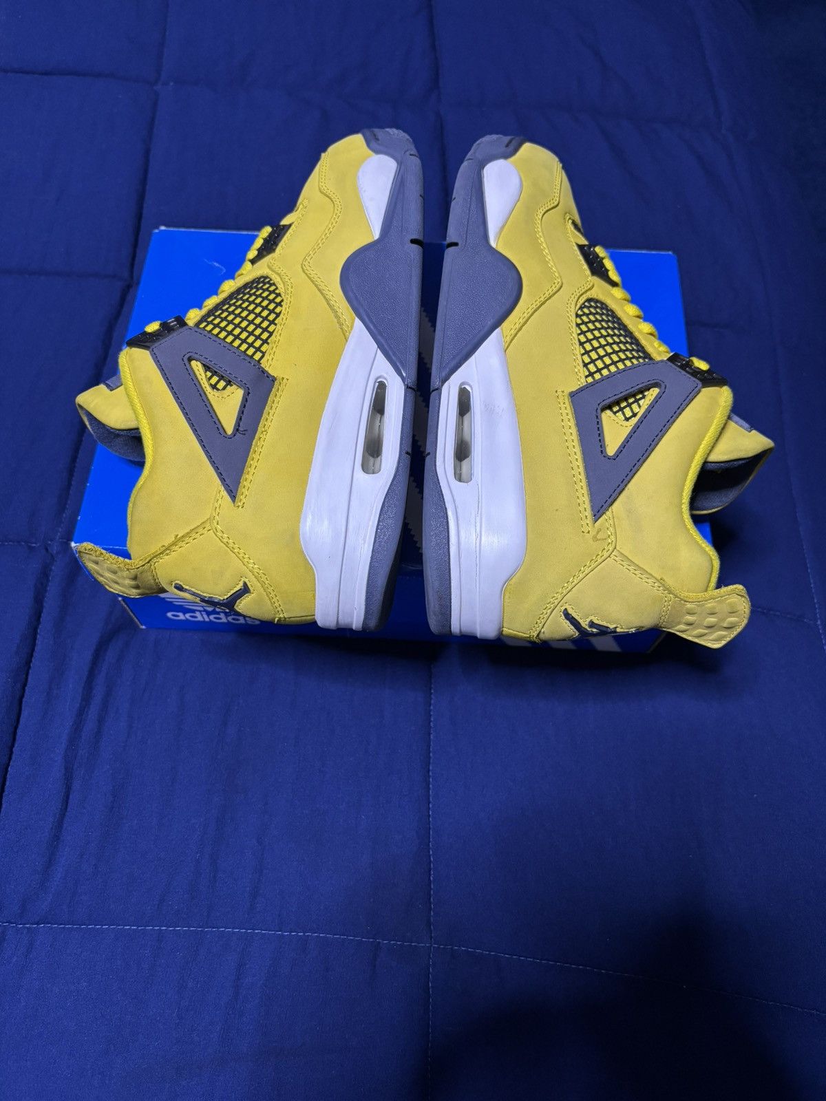 Jordan Brand Jordan 4 Retro Lightning 2021 Size 10 Size US 10 / EU 43 - 3 Thumbnail