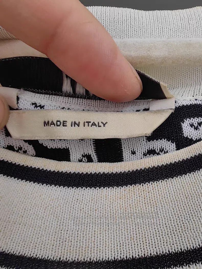 Fendi Fendi Classic Monogram Knit Short Sleeve - Black and White Size XS / US 0-2 / IT 36-38 - 3 Thumbnail