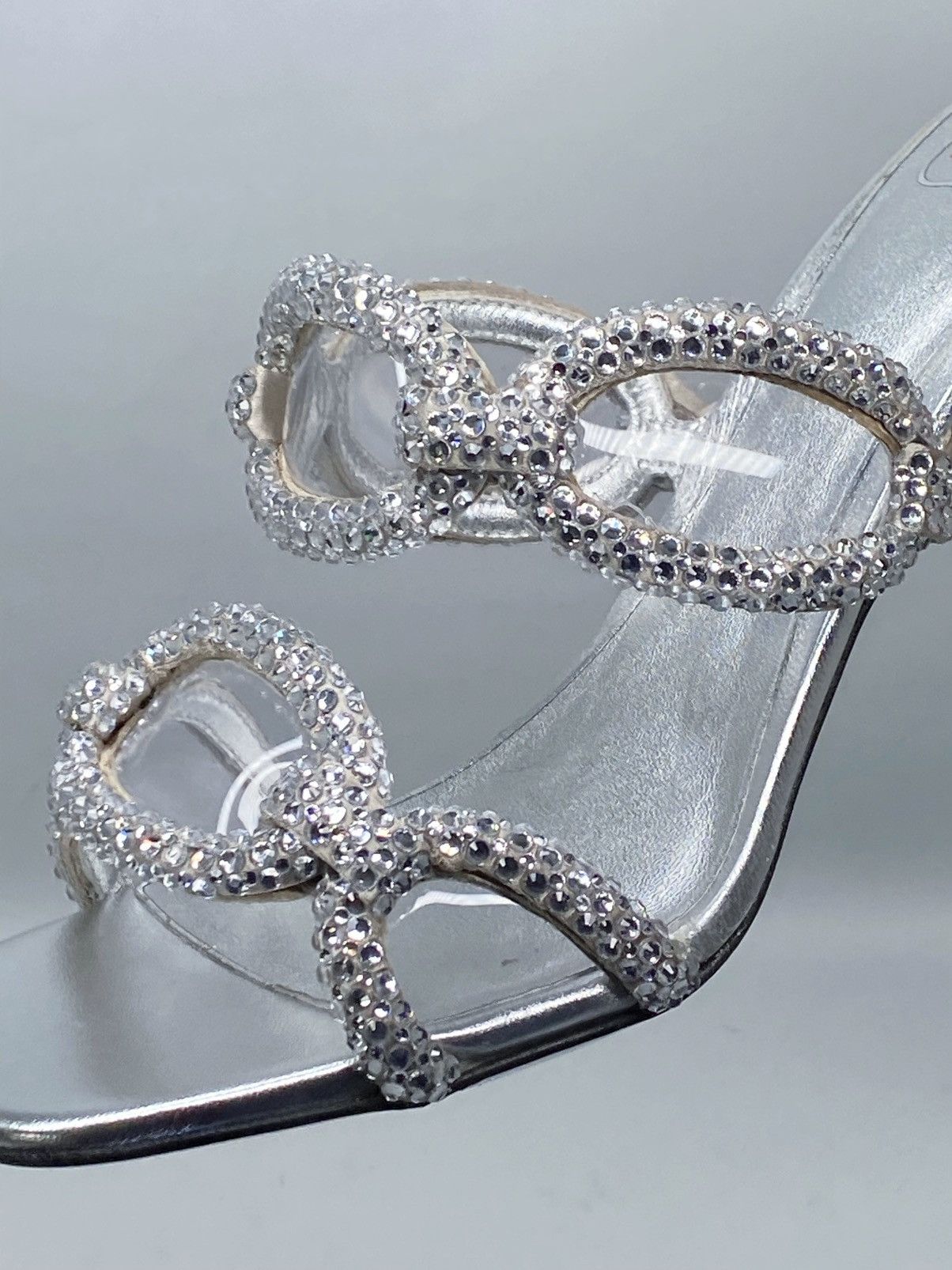 Valentino Valentino Garavani Crystal embellished heel sandal size 37.5 Size US 7.5 / IT 37.5 - 7 Thumbnail