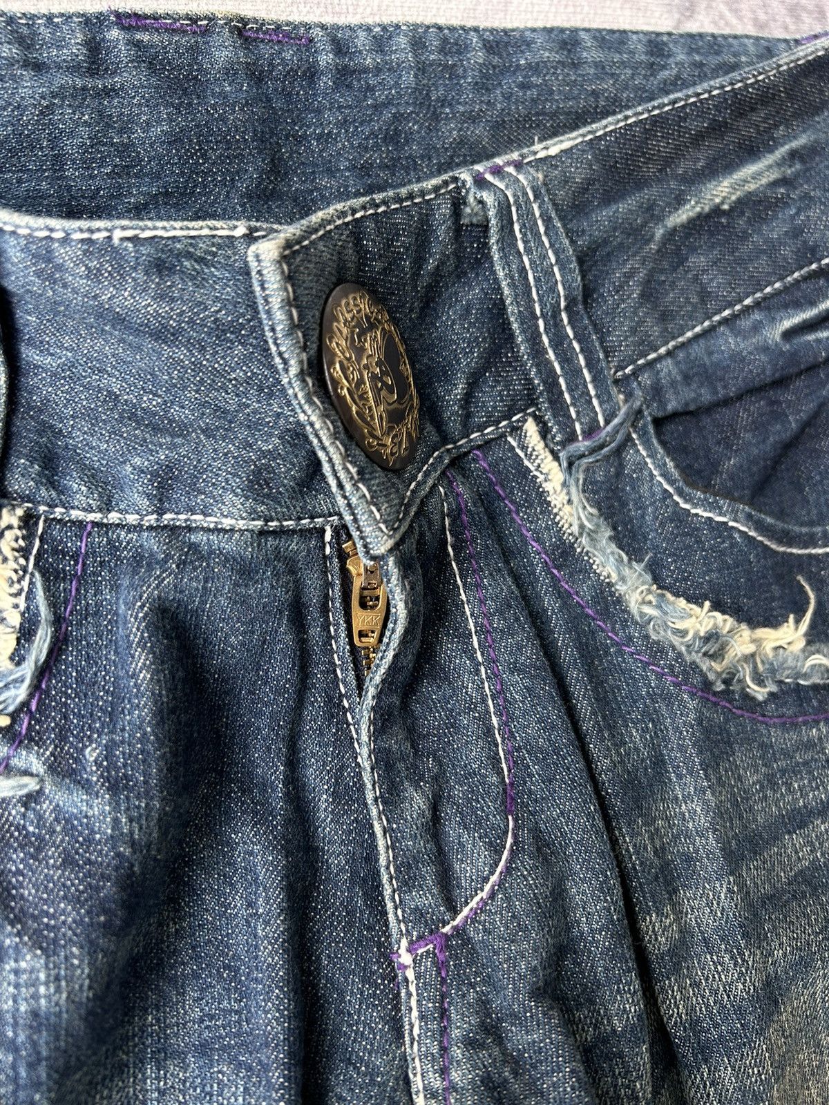 If Six Was Nine Butterfly Embroidery Logo Flared Jeans Size US 31 - 15 Thumbnail