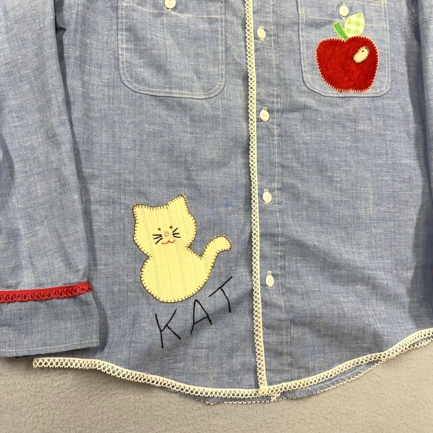 Apple Vintage ELY Shirt Mens M Blue Chambray Teacher Cat Applique 70s Button-Up Long Sleeve Size US M / EU 48-50 / 2 - 2 Thumbnail