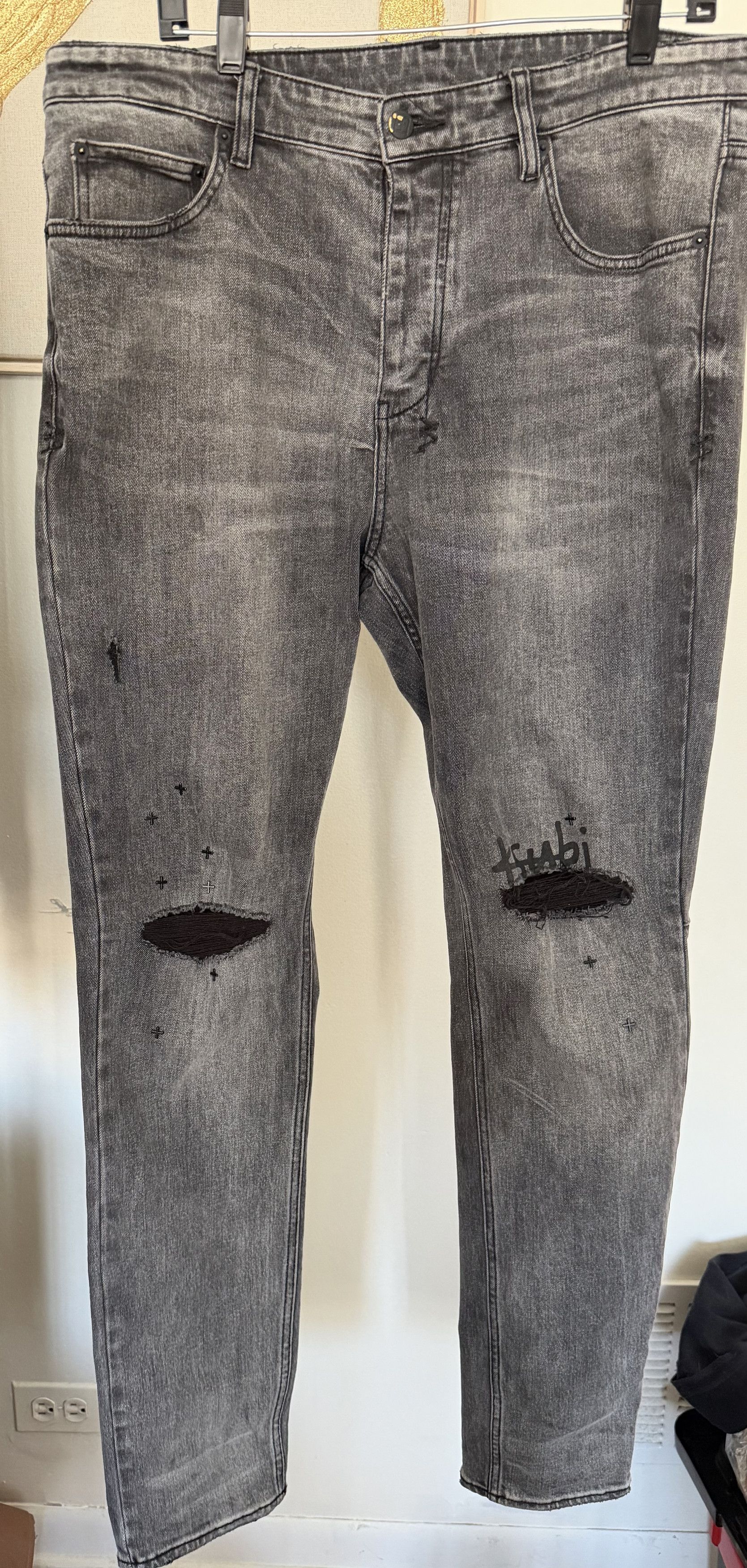 Ksubi Ksubi Men's Gray Washed Slim Tapered Jeans Size 36 Size US 36 / EU 52 - 2 Thumbnail