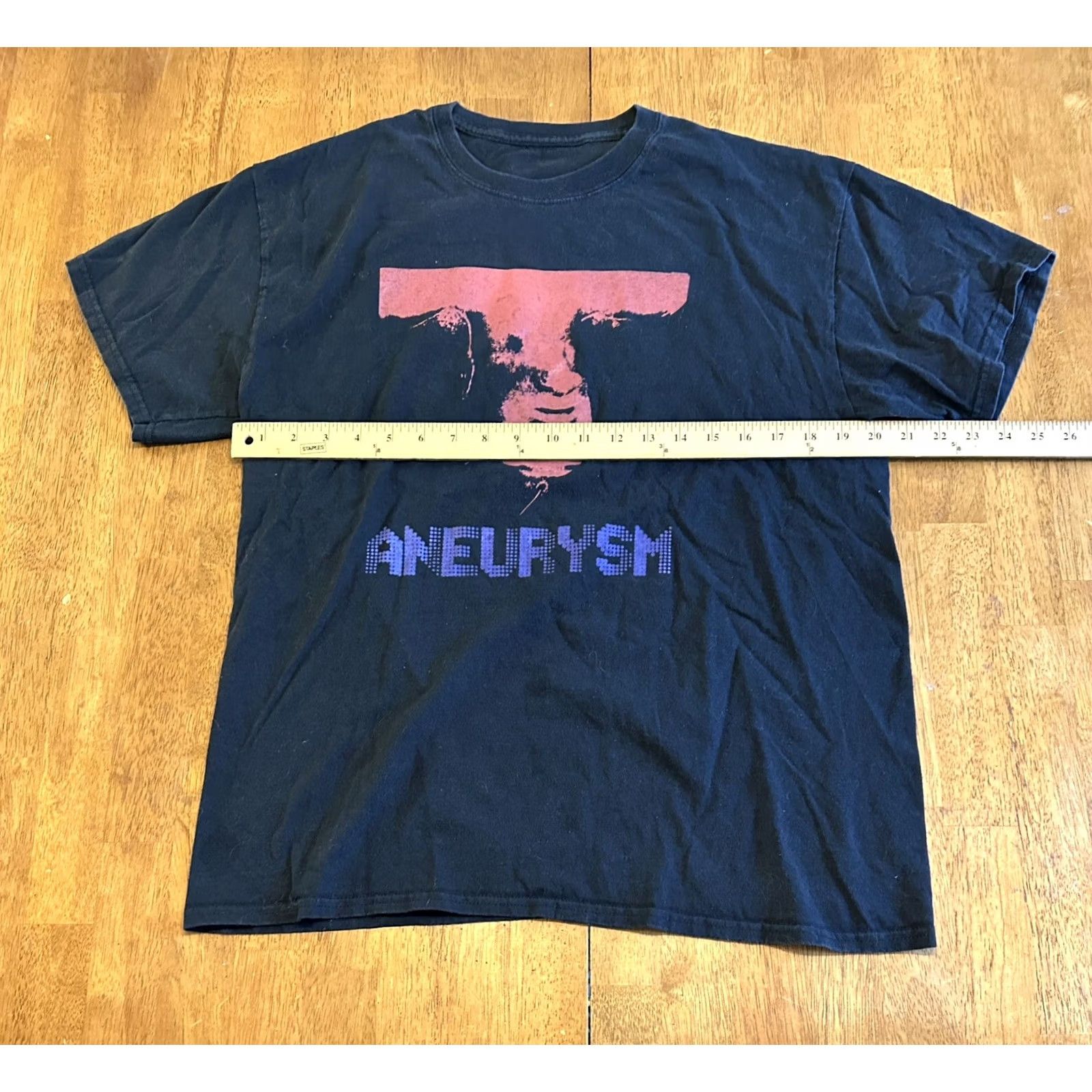 Gildan Gildan Aneurysm Band Shirt Large Black Men T-Shirt Solid Short Sleeve Regular Fit Collared Pre-owned L Size US L / EU 52-54 / 3 - 5 Thumbnail
