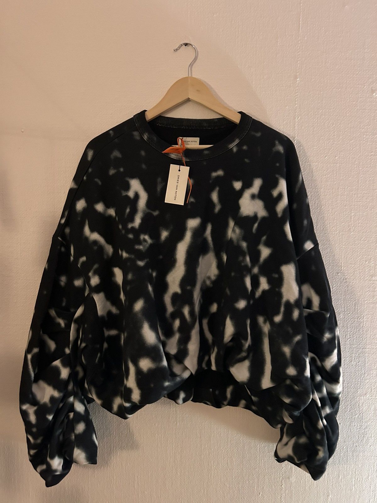 Dries Van Noten Dries Van Noten Sweatshirt Size S / US 4 / IT 40 - 1 Thumbnail