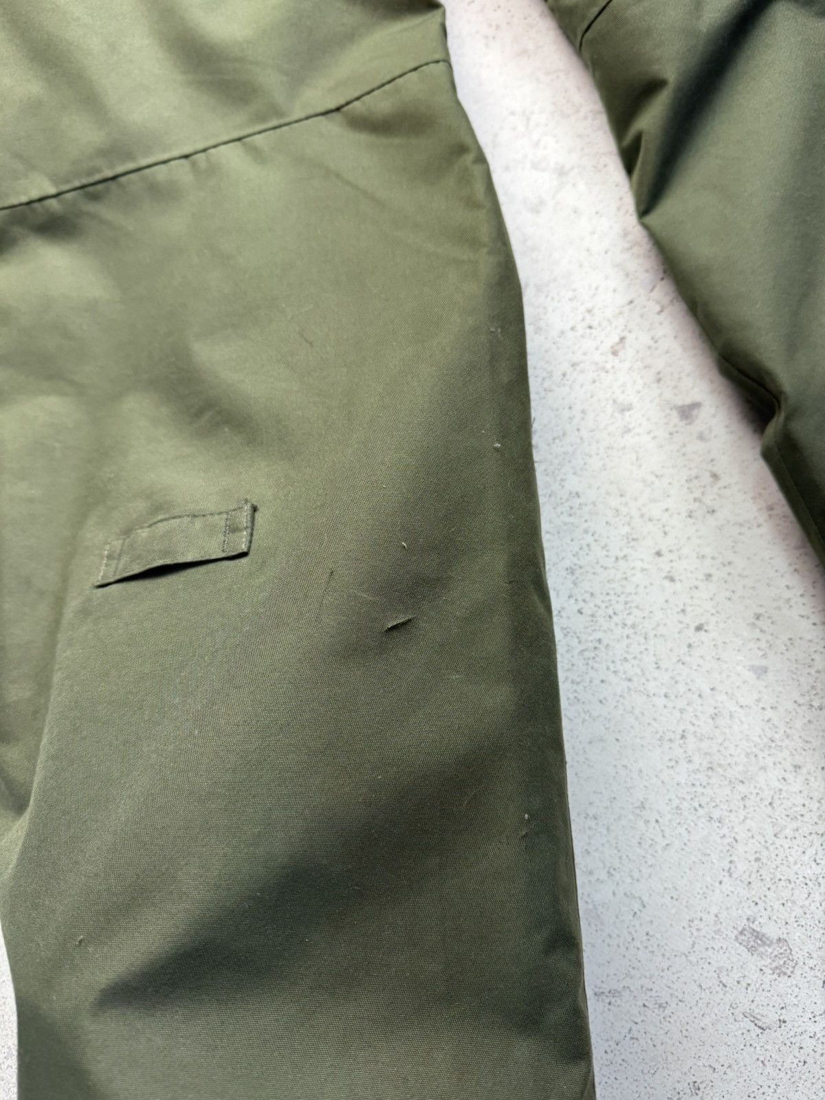 Oakley Vintage Oakley Multi-pocket Cargo Ski Pants Size M Size US 32 / EU 48 - 17 Thumbnail