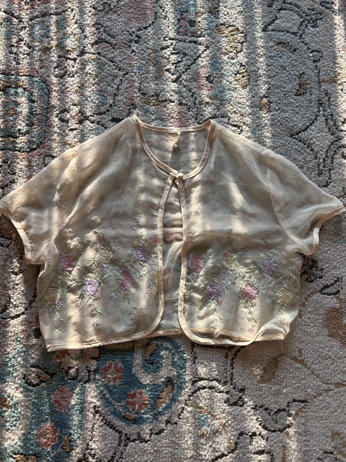 Other Floral Embroidered Sheer Cream Top Size S / US 4 / IT 40 - 1 Thumbnail