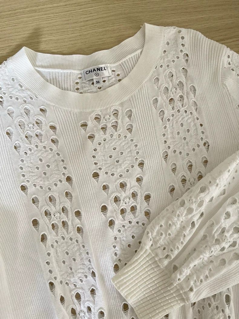 Chanel Chanel White hollow dress Size XS / US 0-2 / IT 36-38 - 4 Thumbnail