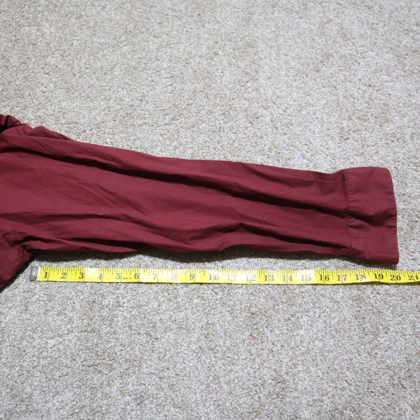 Van Heusen VINTAGE Van Heusen Shirt Red Lux Sateen Regular Button Down Shirt Men's XL 17 32 33 55% Cotton 45% Polyester Wrinkle Free Size US XL / EU 56 / 4 - 7 Thumbnail
