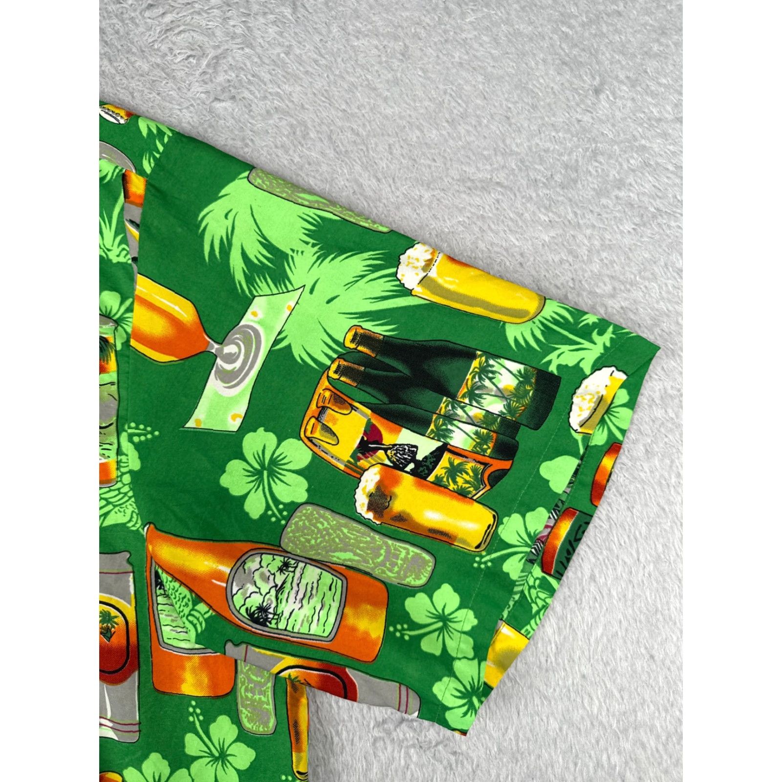 Vintage VINTAGE King Kameha Shirt Men 5XL XXXXXL Green Floral Beer Bottles Macaw Hawaiian Poly Size US XXL / EU 58 / 5 - 2 Thumbnail