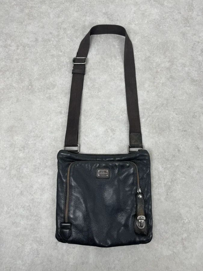 Dolce & Gabbana Dolce & Gabbana Lock Black Leather Shoulder Bag Size ONE SIZE - 1 Thumbnail