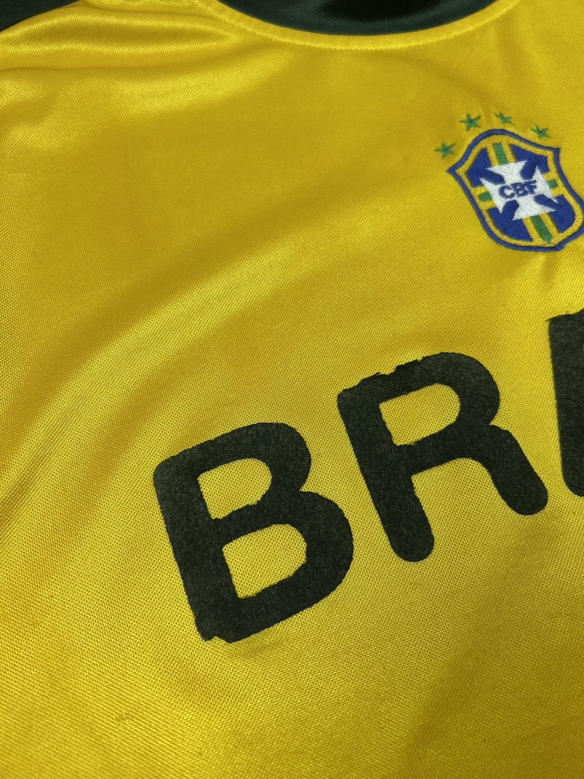 Nike Y2K Blokecore Nike Brasil 2000s Football Home Shirt S Hype Size US S / EU 44-46 / 1 - 5 Thumbnail