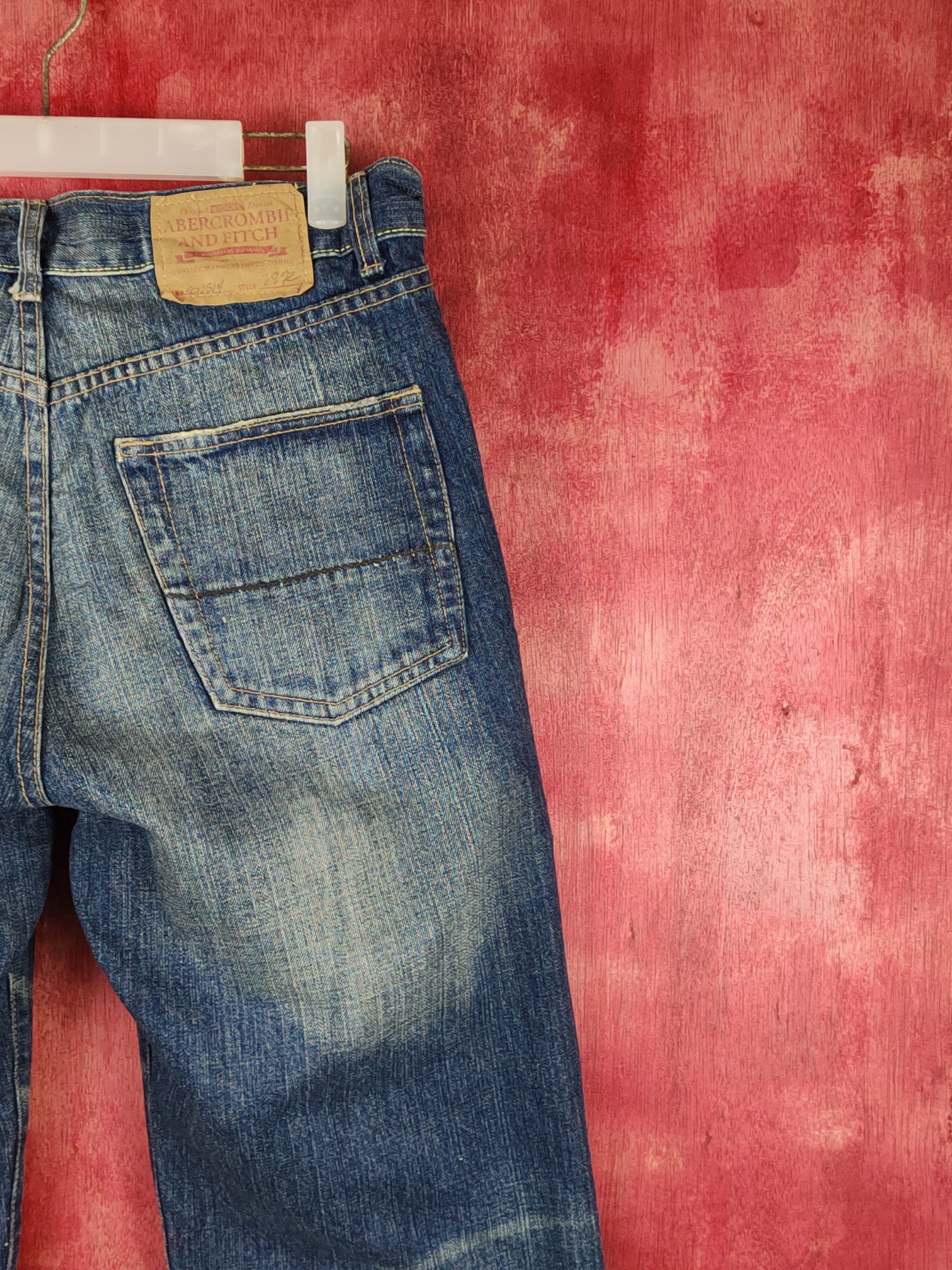 Abercrombie & Fitch Abercrombie&Fitch Blue Distressed ripped fadded Denim #S1602 Size US 31 - 11 Thumbnail