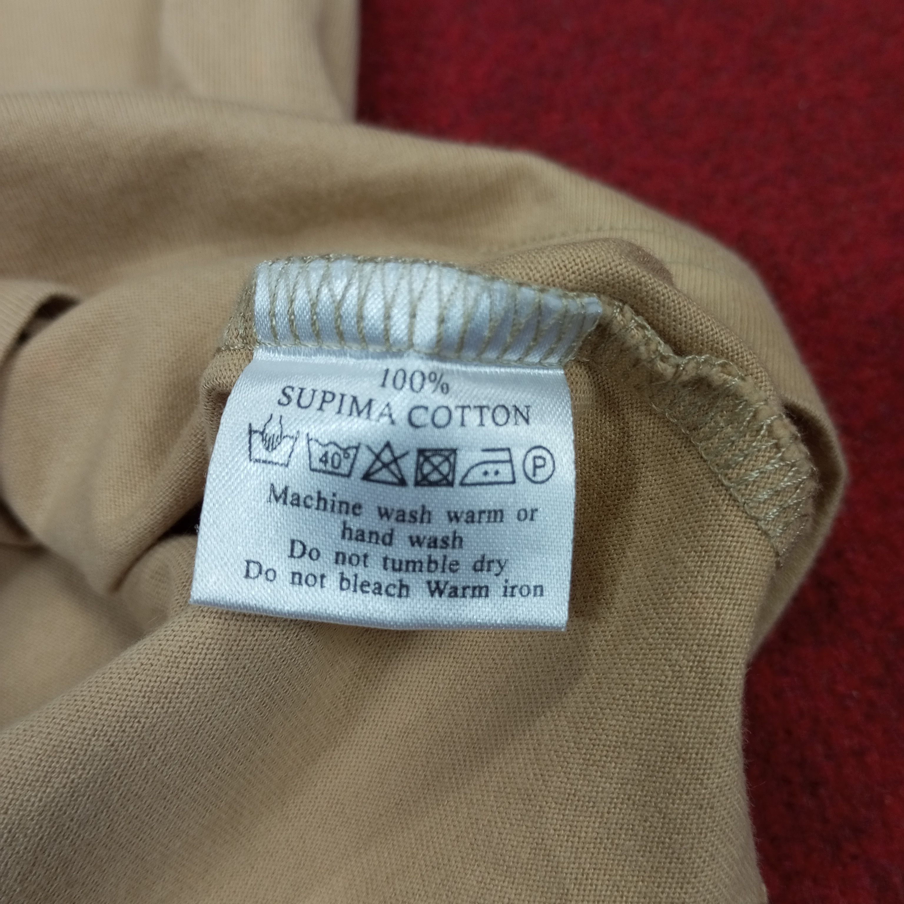 Burberry × Vintage Burberry London Pocket Design Fashion Style Tshirt Size US M / EU 48-50 / 2 - 9 Thumbnail