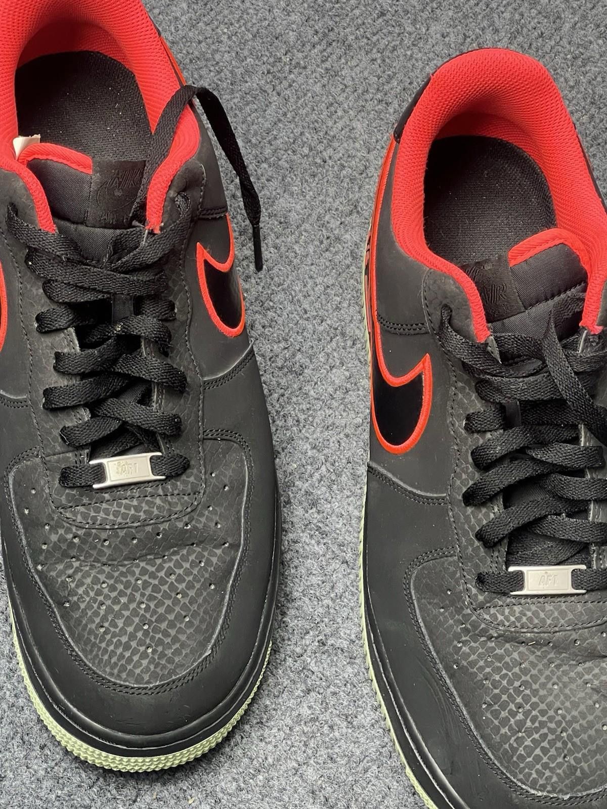 Nike Nike Air Force 1 Yeezy Size 12- Pre-Worn Very Clean Size US 13 / EU 46 - 7 Thumbnail