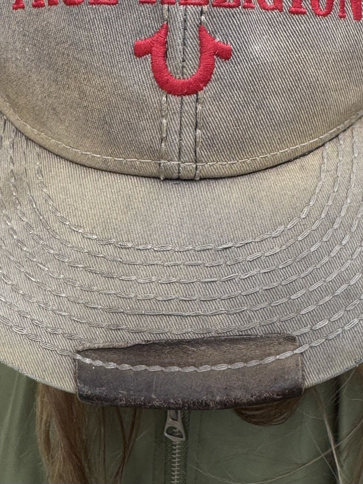 True Religion Vintage True Religion Spellout Embroidered Cap Snapback Size ONE SIZE - 5 Thumbnail