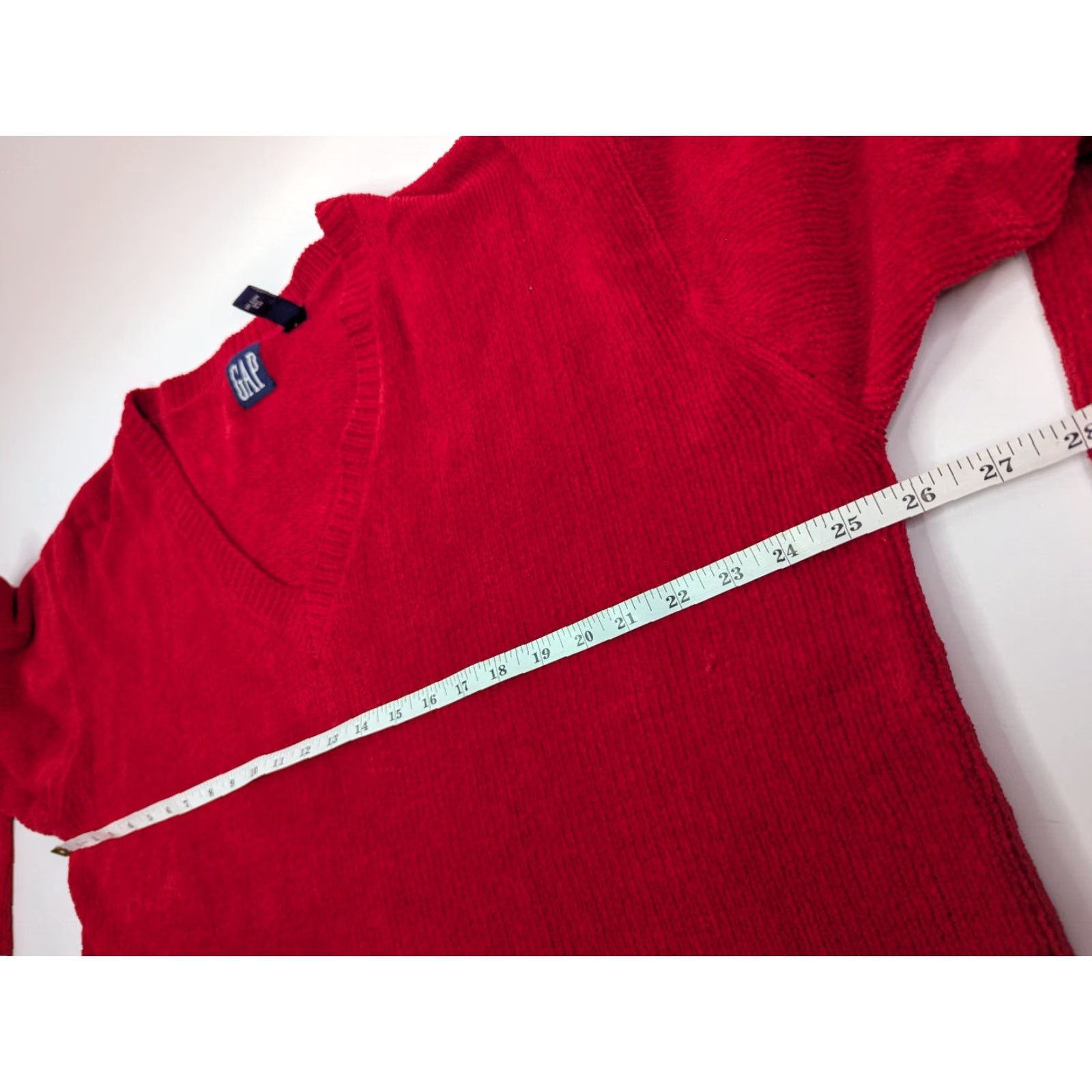 Gap VINTAGE Gap V-Neck Sweater Mens Large Red Heavy Long Sleeve United Kingdom Men's Pullover Knitted Knit Classic Outdoor Capable? Size US L / EU 52-54 / 3 - 6 Thumbnail
