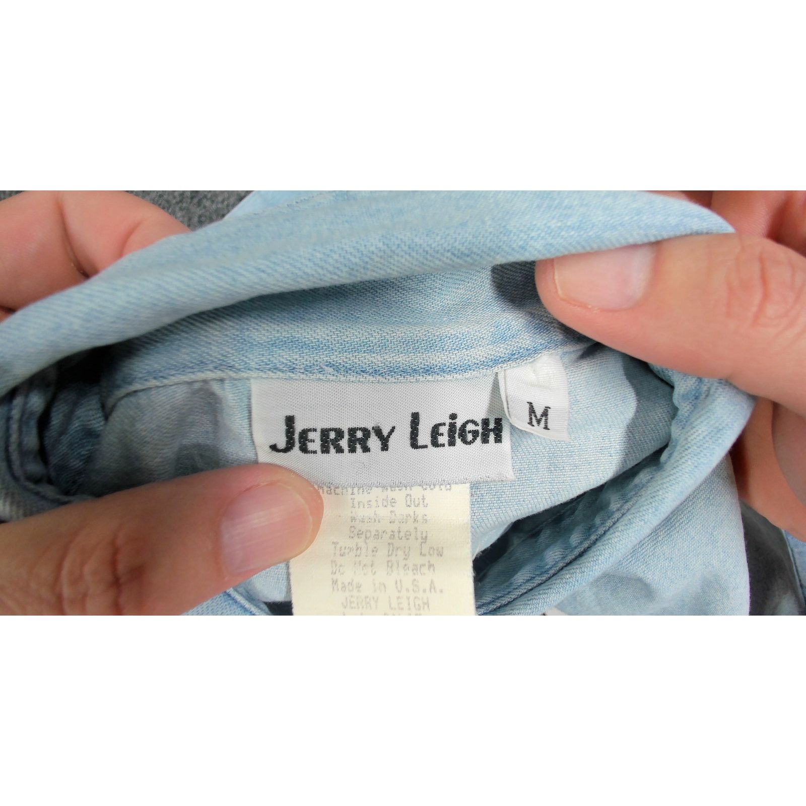 Vintage Jerry Leigh Y2K 2008 Looney Tunes Boxy Chambray Overshirt Size M / US 6-8 / IT 42-44 - 7 Thumbnail