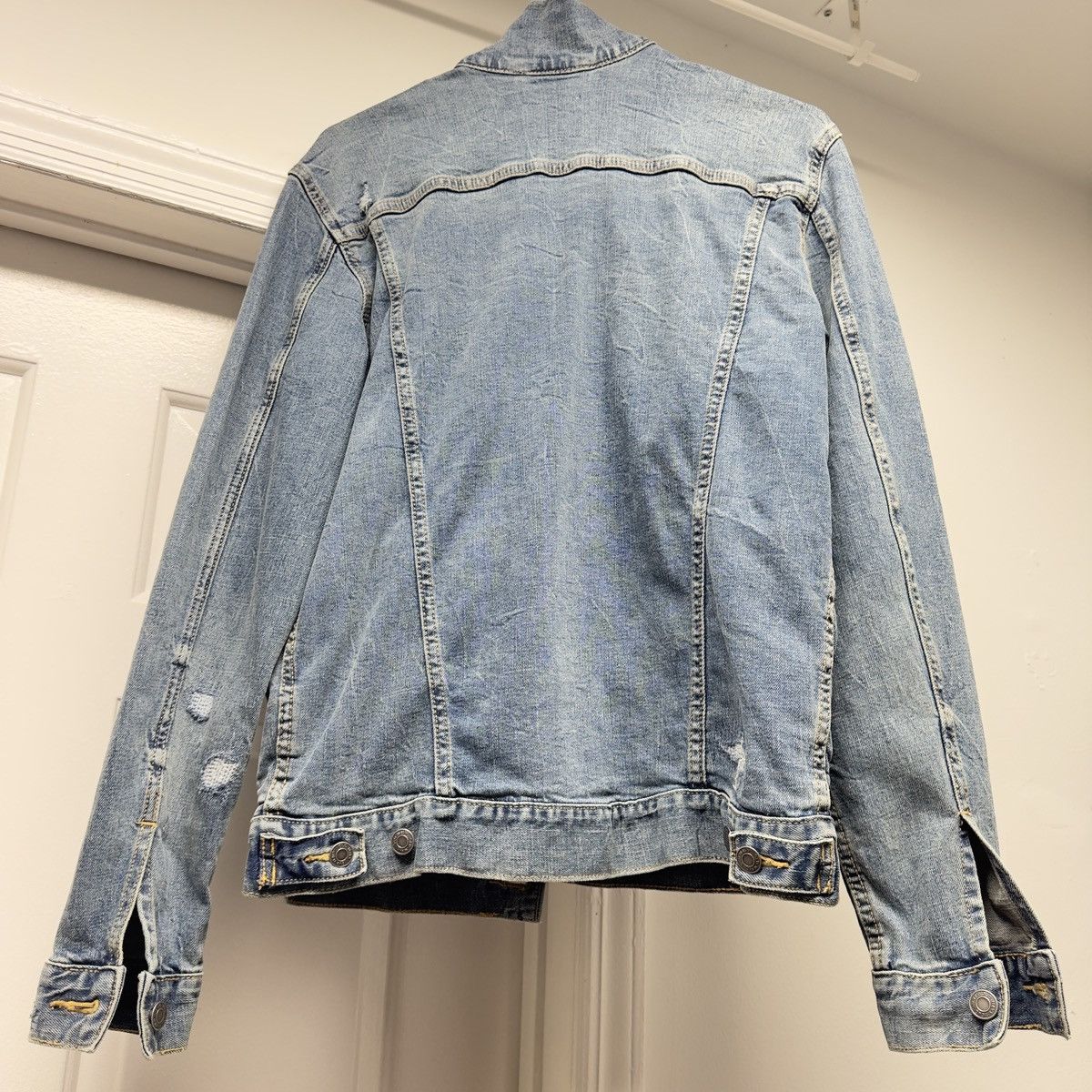 Old Navy Stylish light blue faded denim jacket Size US S / EU 44-46 / 1 - 2 Thumbnail