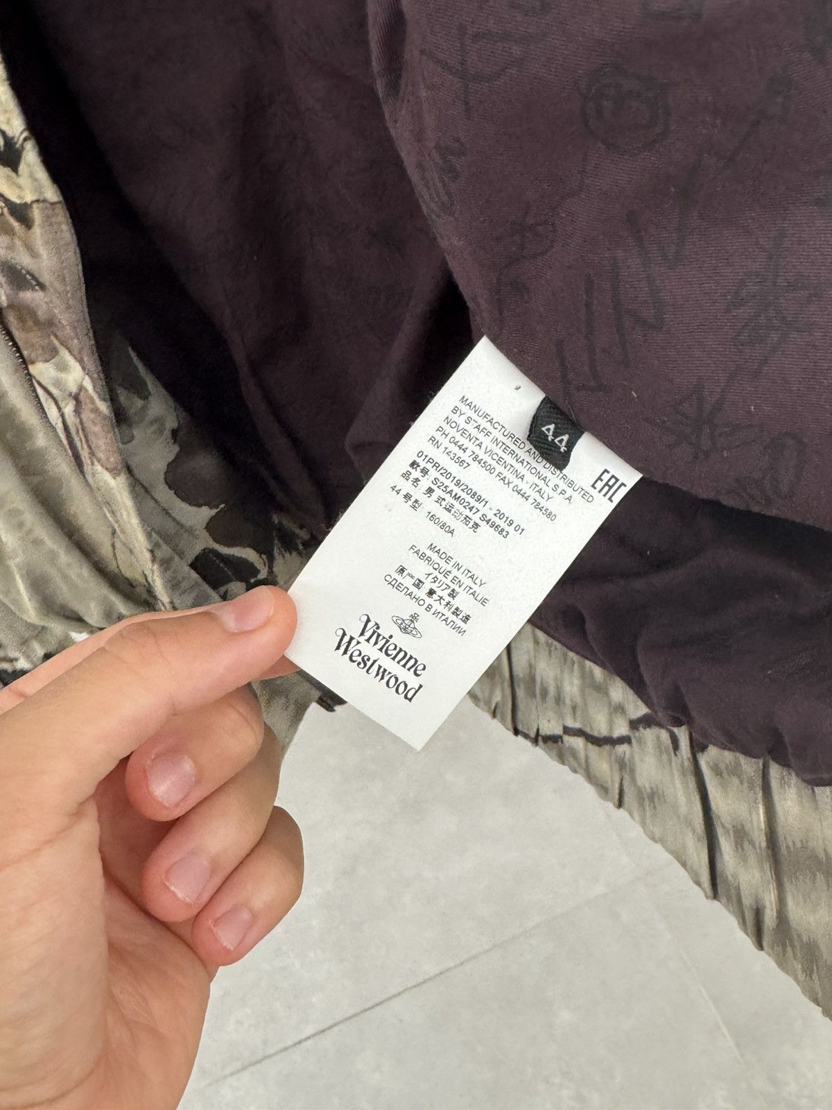Vivienne Westwood Vivienne Westwood Size US M / EU 48-50 / 2 - 8 Thumbnail