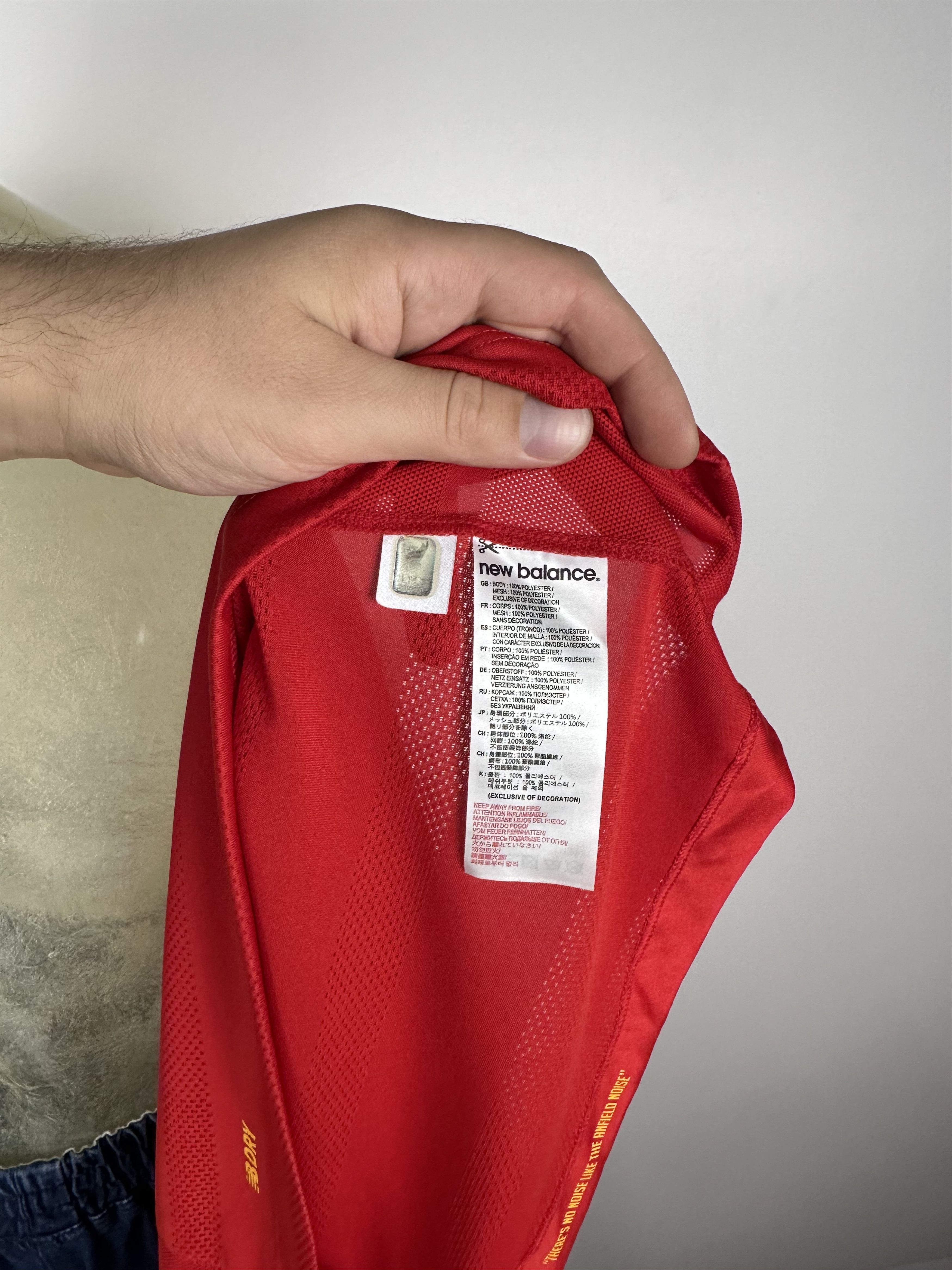 New Balance LIVERPOOL 2016 2017 HOME FOOTBAL SHIRT SOCCER JERSEY Size US L / EU 52-54 / 3 - 13 Thumbnail