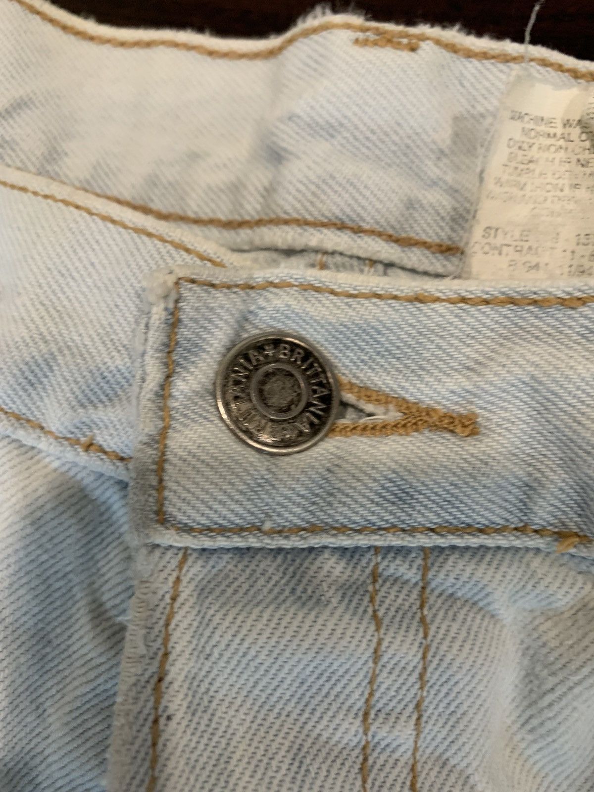 Vintage 90s Britiania denim shorts Size US 38 / EU 54 - 4 Thumbnail