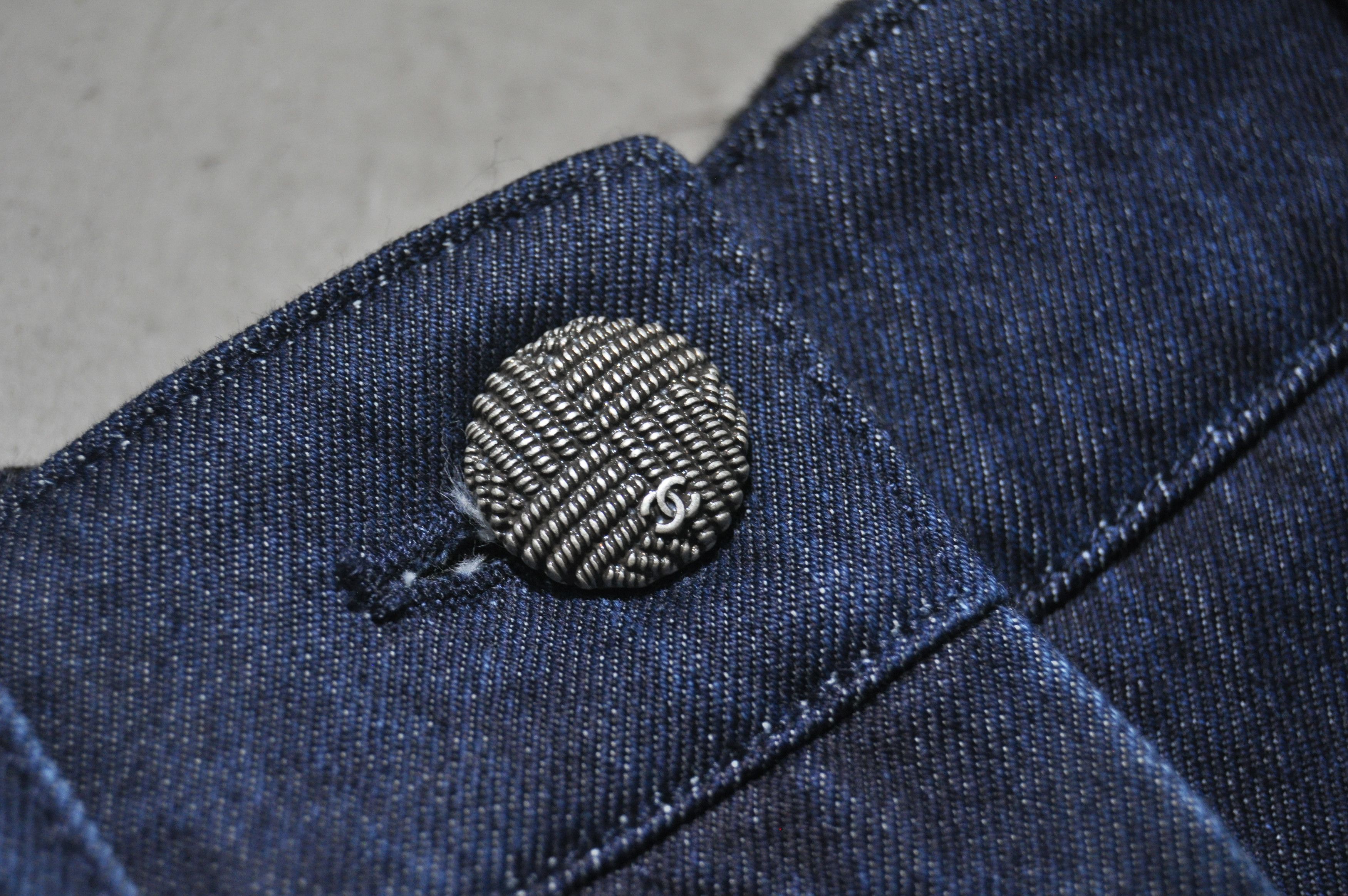 Chanel Chanel - Denim Shorts Size 26" / US 2 / IT 38 - 4 Thumbnail