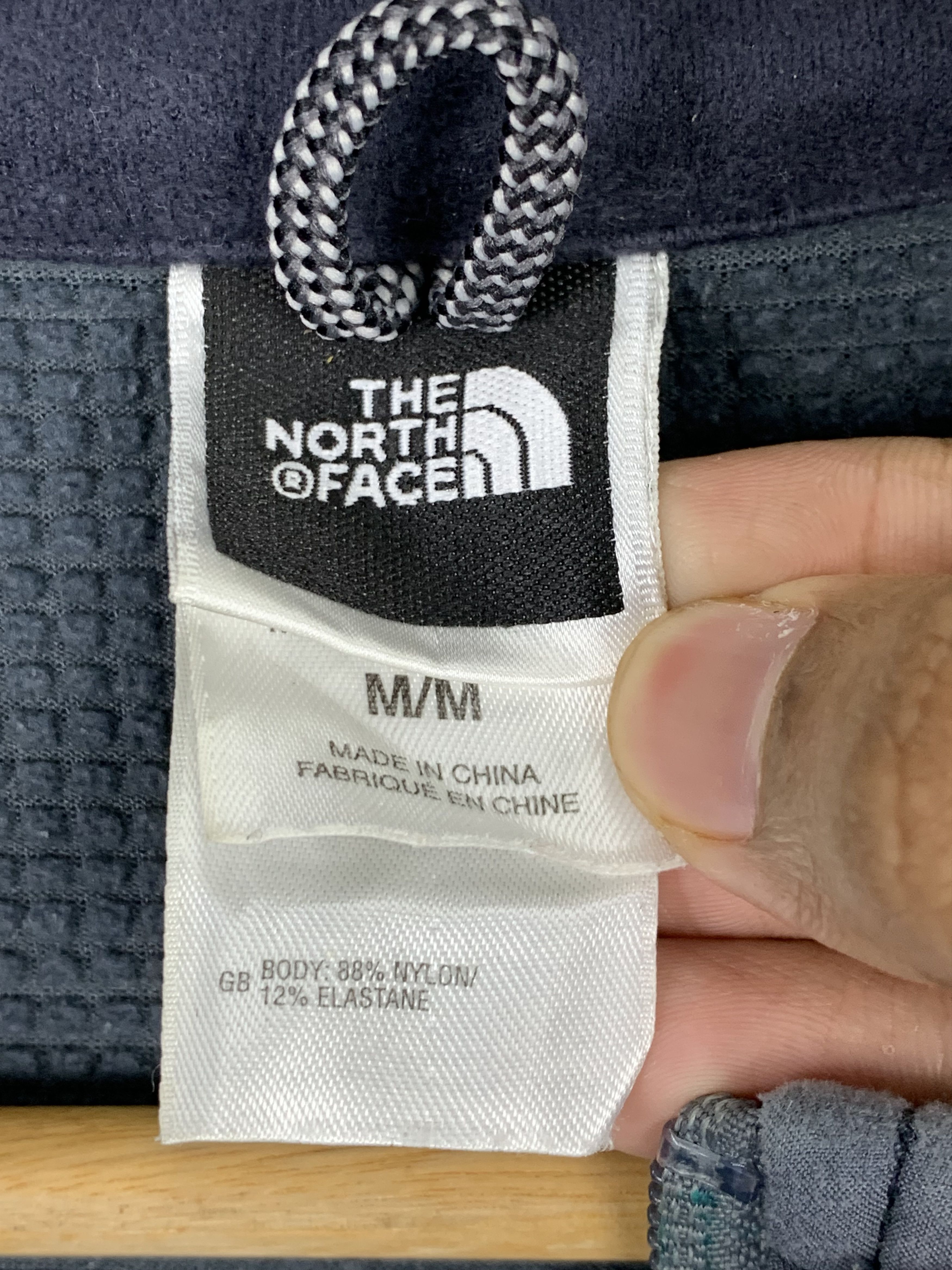 The North Face Vintage The North Face Windbreaker Jacket J1311 Size US M / EU 48-50 / 2 - 5 Thumbnail