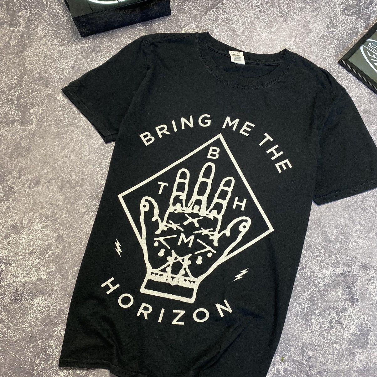 Band Tees Vintage Bring Me The Horizon Big logo rock band tee Size US M / EU 48-50 / 2 - 3 Thumbnail