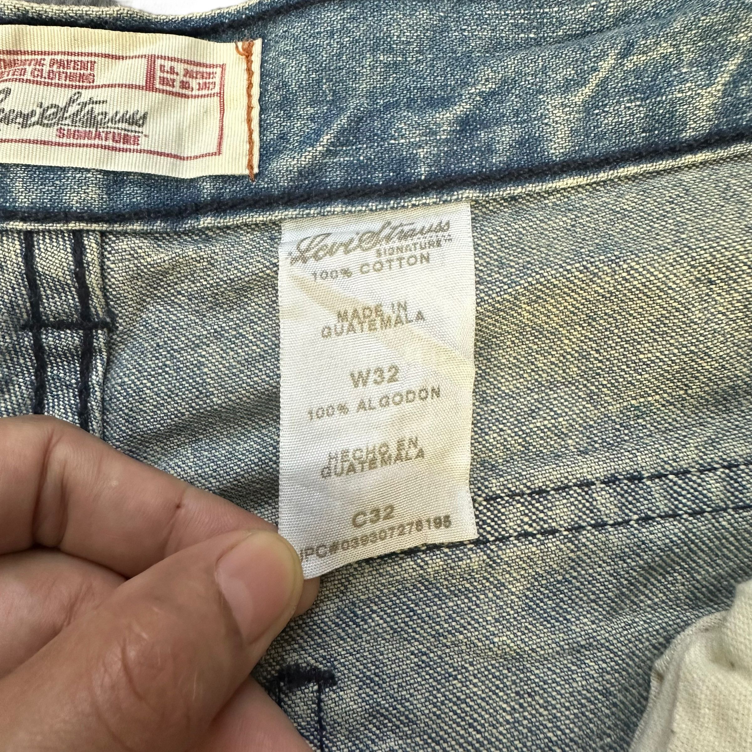 Levi's LEVIS STRAUSS SIGNATURE CARGO DENIM SHORTS #8412-008 Size US 32 / EU 48 - 6 Thumbnail