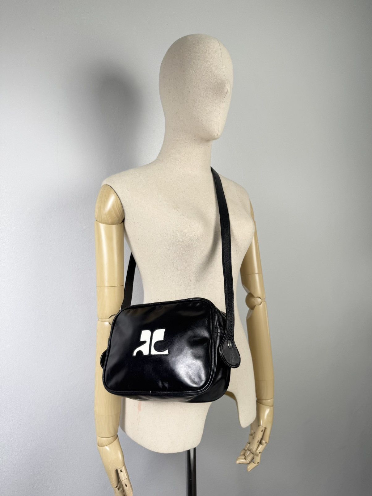 Courreges Courreges Vintage Bag Size ONE SIZE - 14 Thumbnail