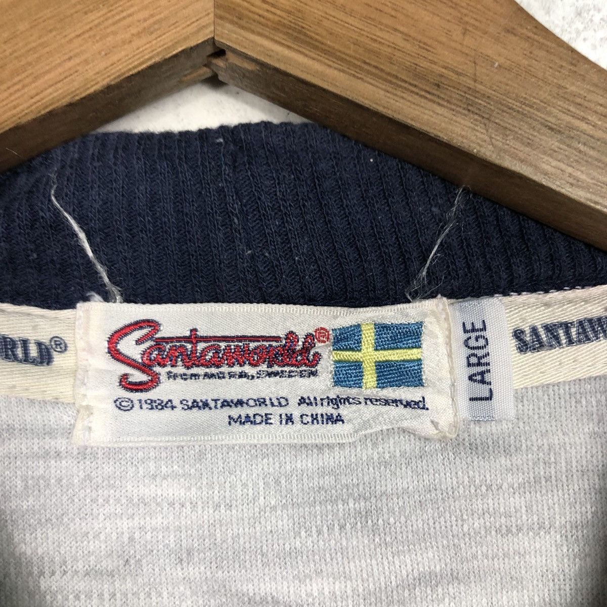 Japanese Brand 📌Vintage Sweatshirt Crewneck Santaworld Big Logo Cartoon Size US L / EU 52-54 / 3 - 17 Thumbnail