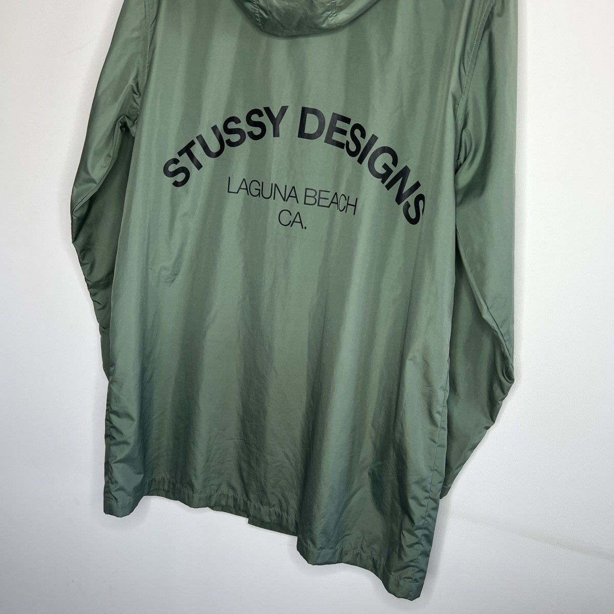 Stussy × Vintage Spellout Long Hooded Coach Jacket Laguna Beach Rain Coat Size US L / EU 52-54 / 3 - 7 Thumbnail