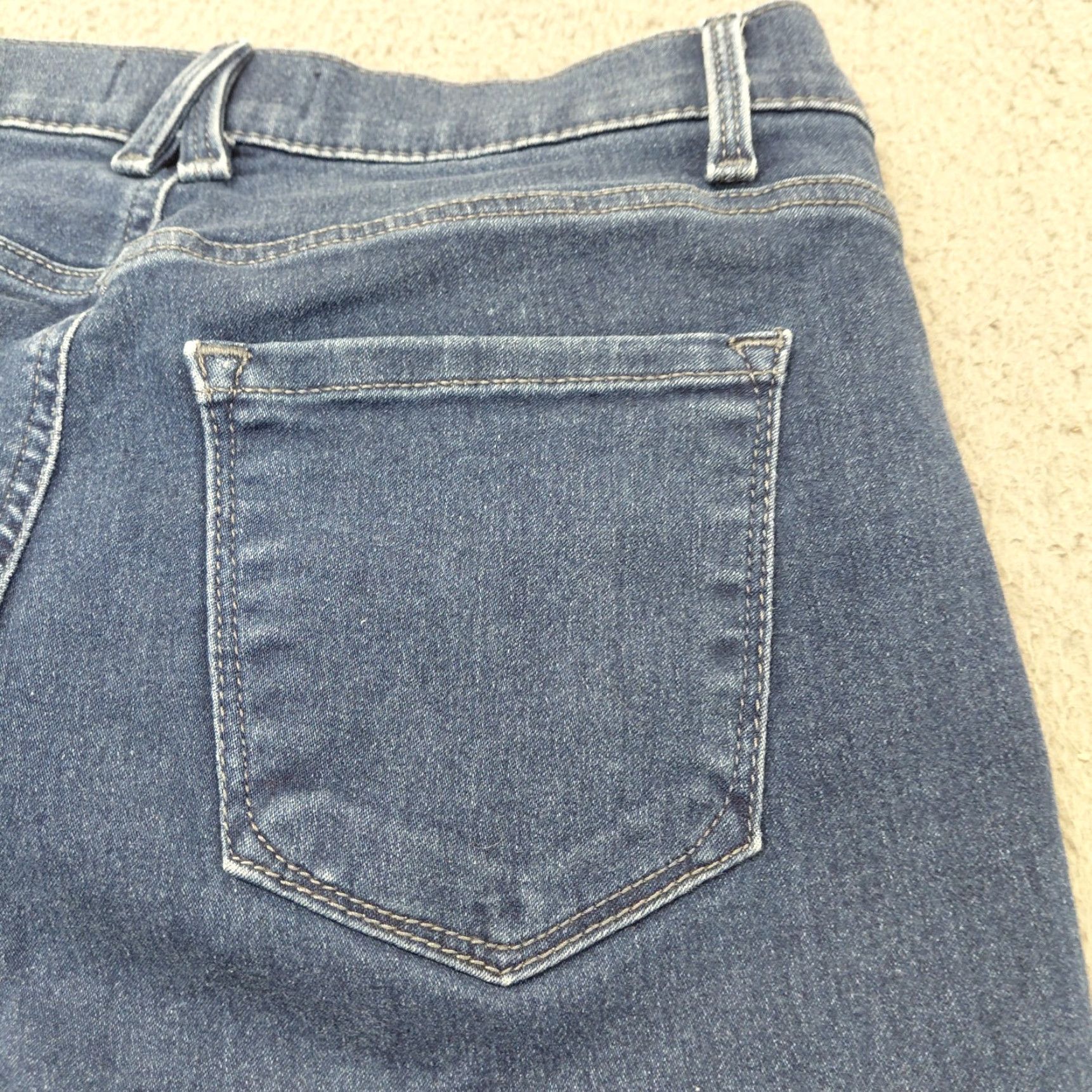 Vintage Angels Forever Young Capri Jeans Women Size 8 Signature Straight Crop Denim Comfort Casual Travel Summer 90s Bohemian Size 30" / US 8 / IT 44 - 7 Thumbnail